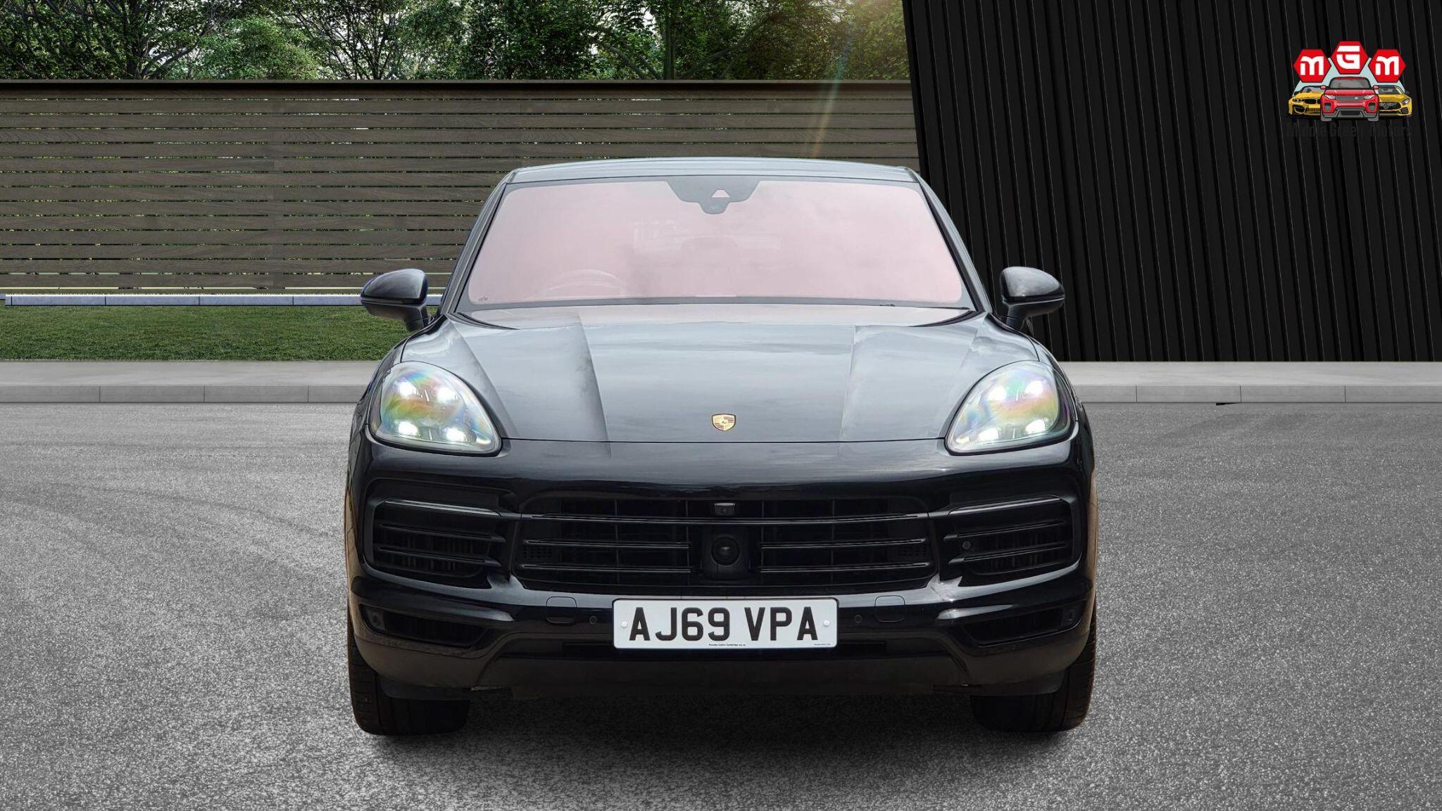 Porsche Cayenne view 2