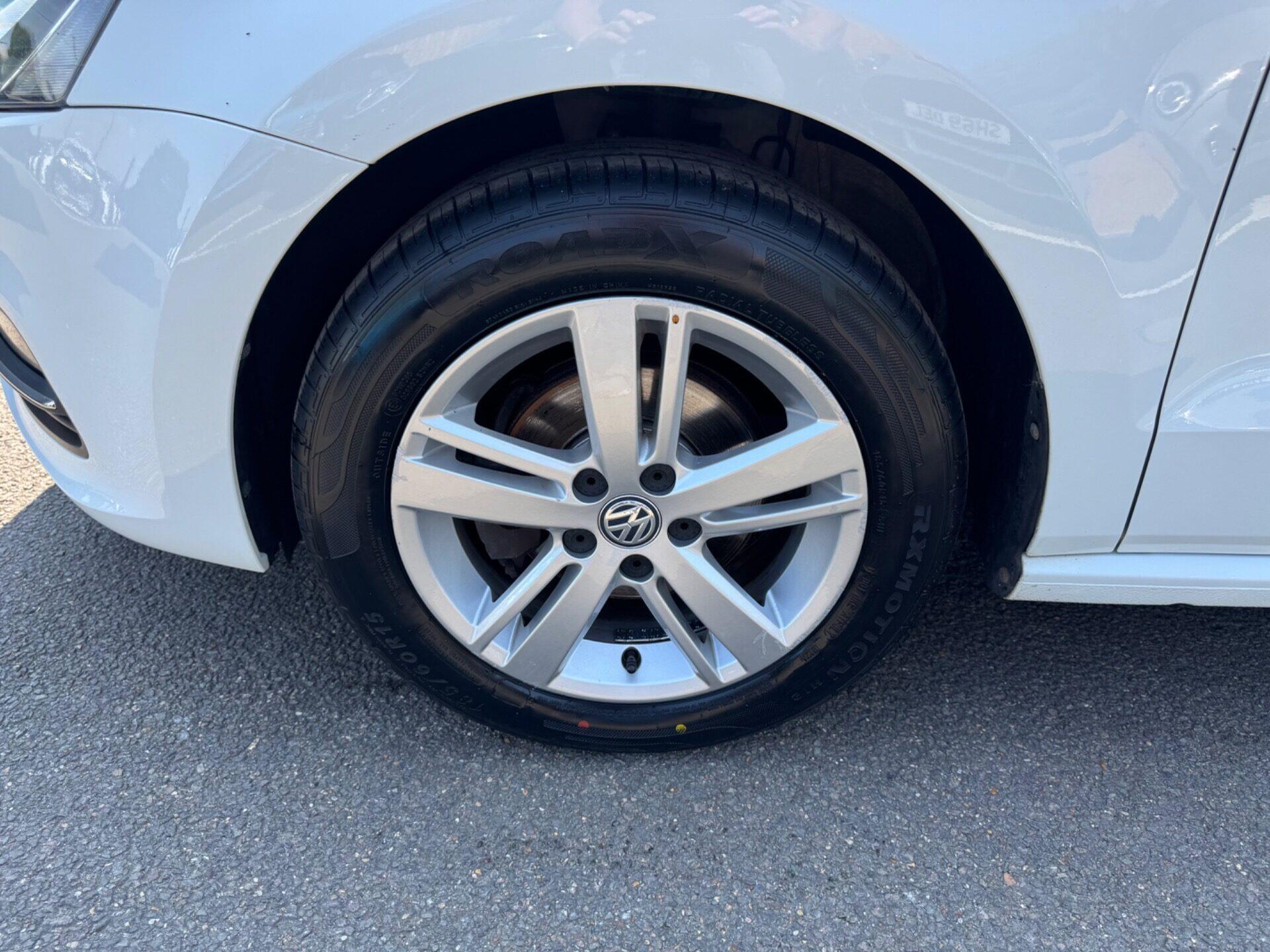Volkswagen Polo view 51