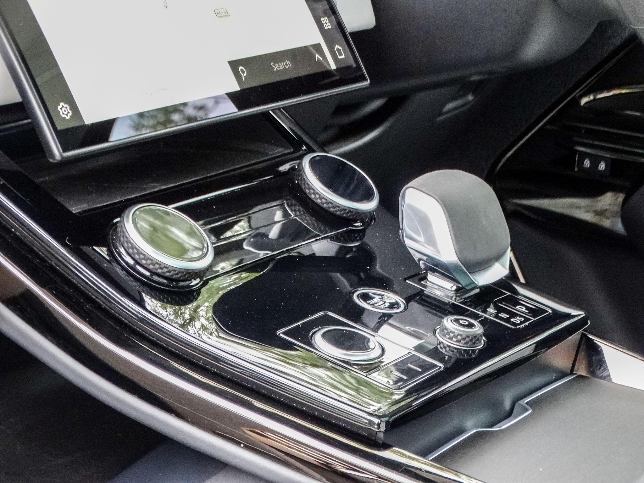 Land Rover Range Rover Sport view 18