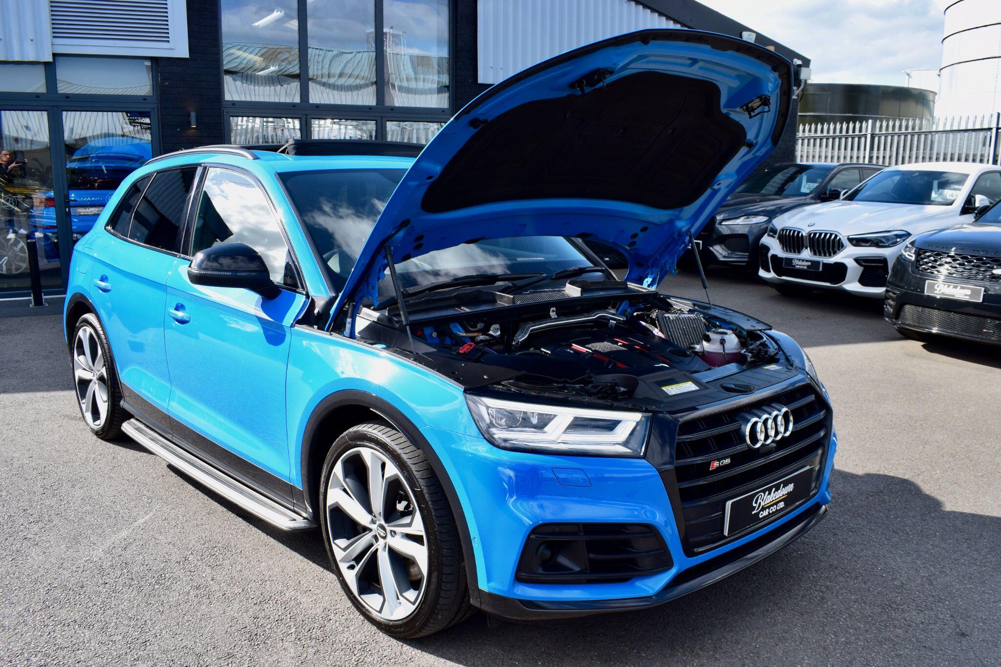 Audi SQ5 view 34