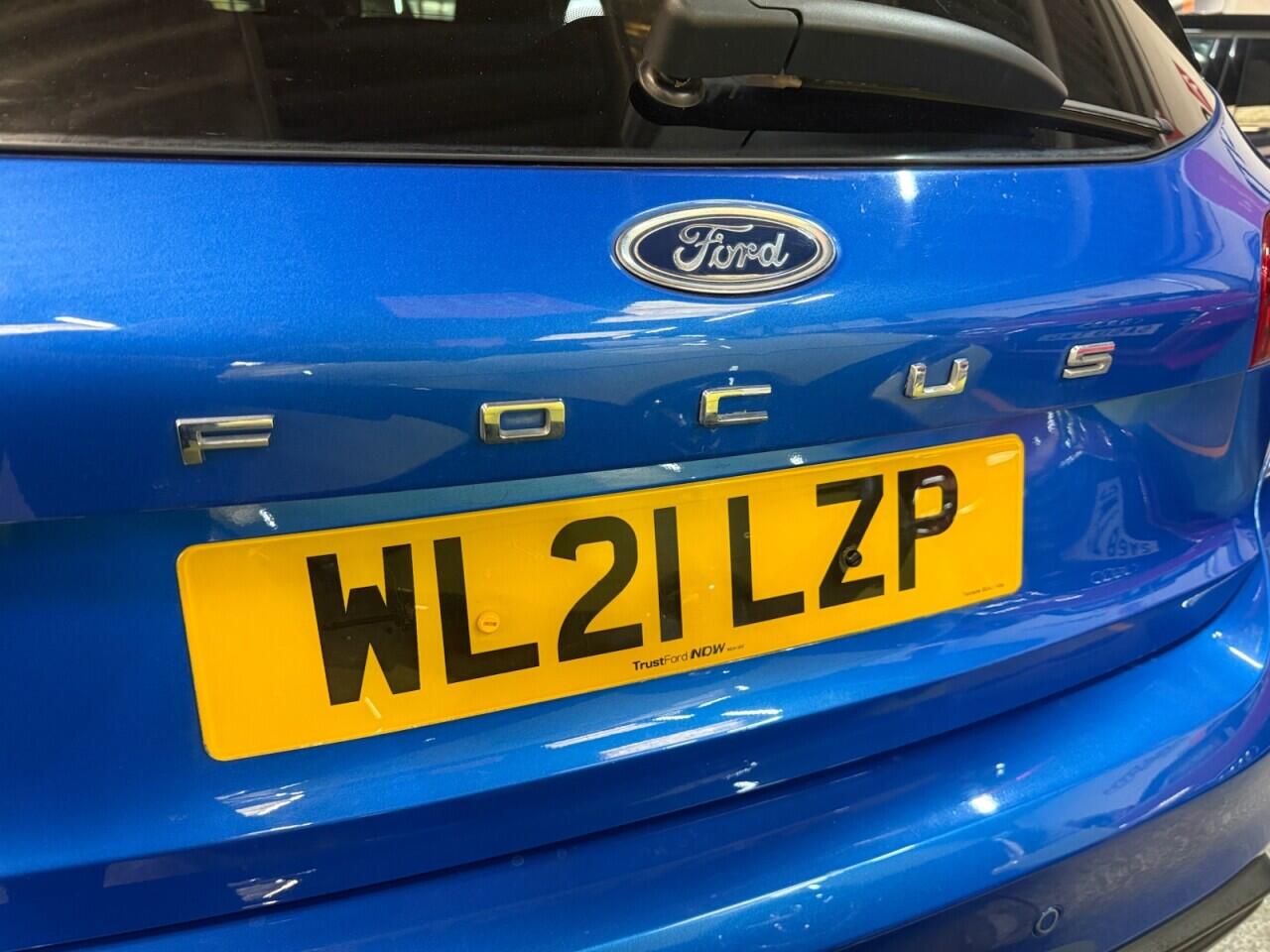 Ford Focus view 37