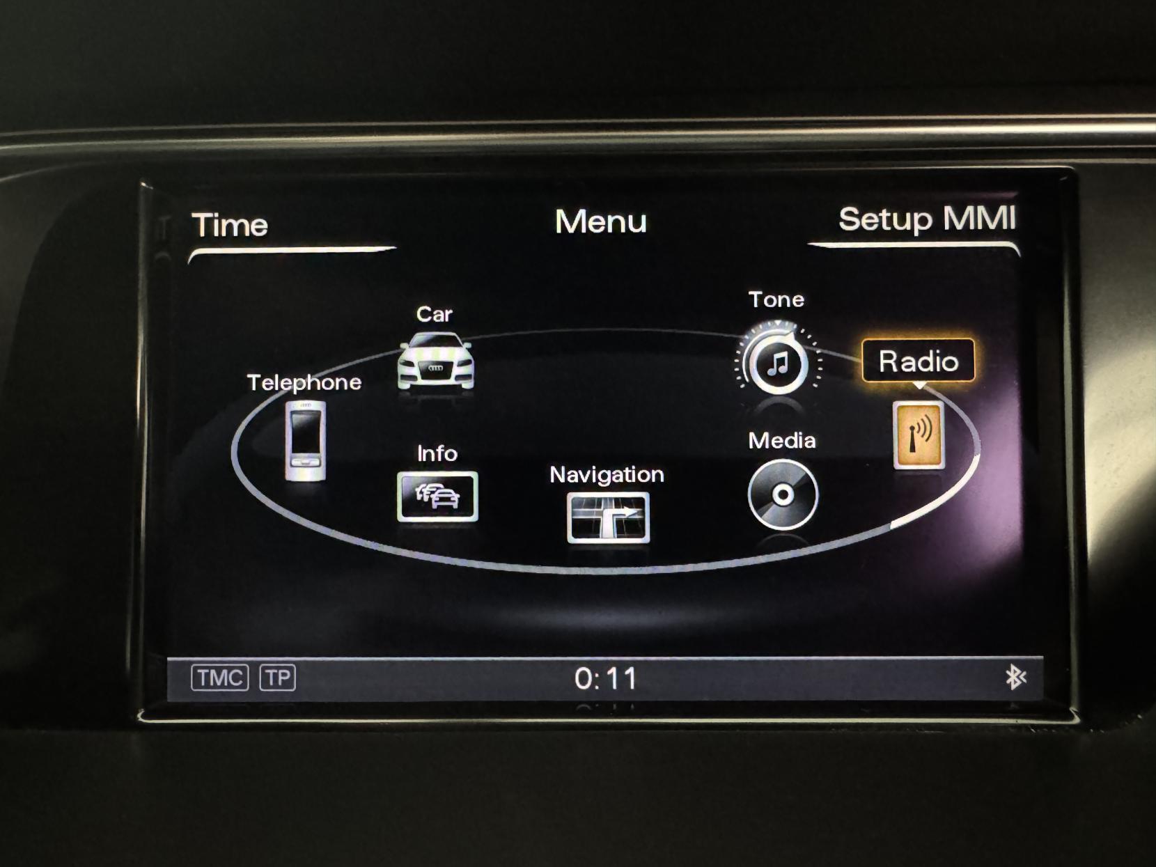 Audi A4 Avant view 73