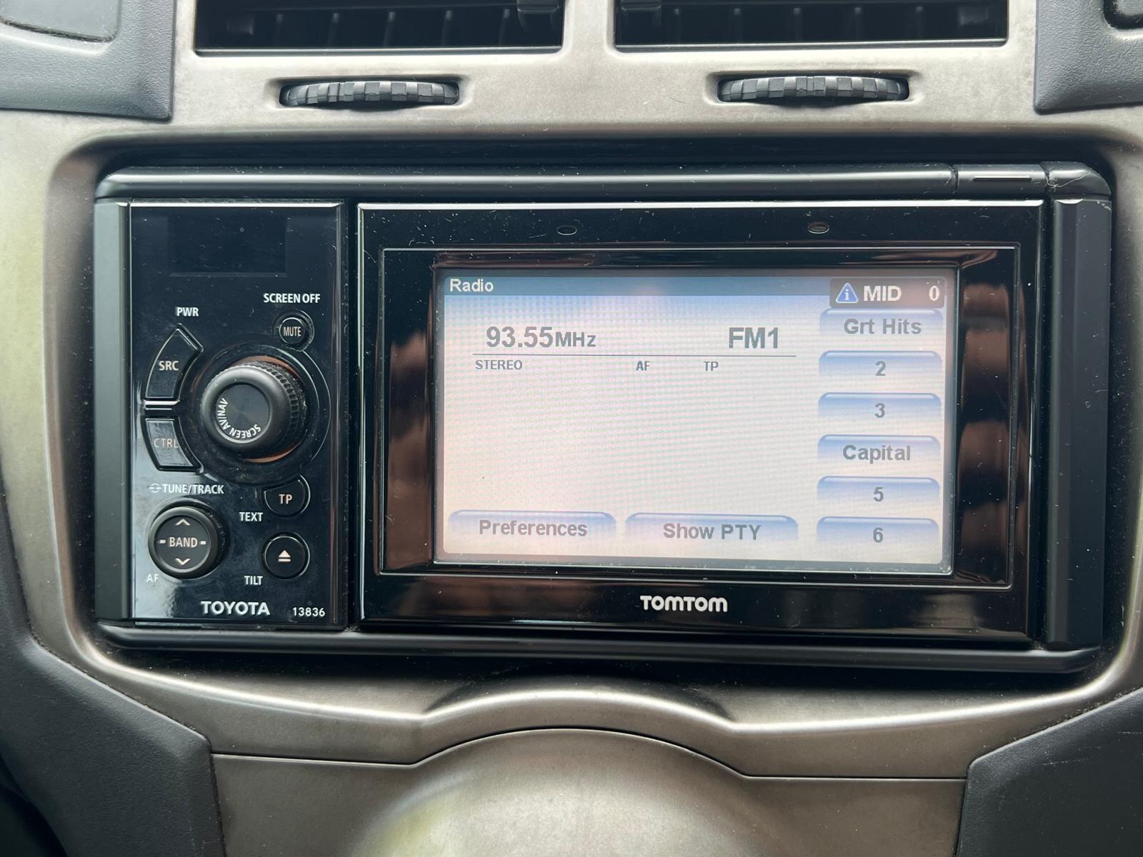 Toyota Yaris view 27