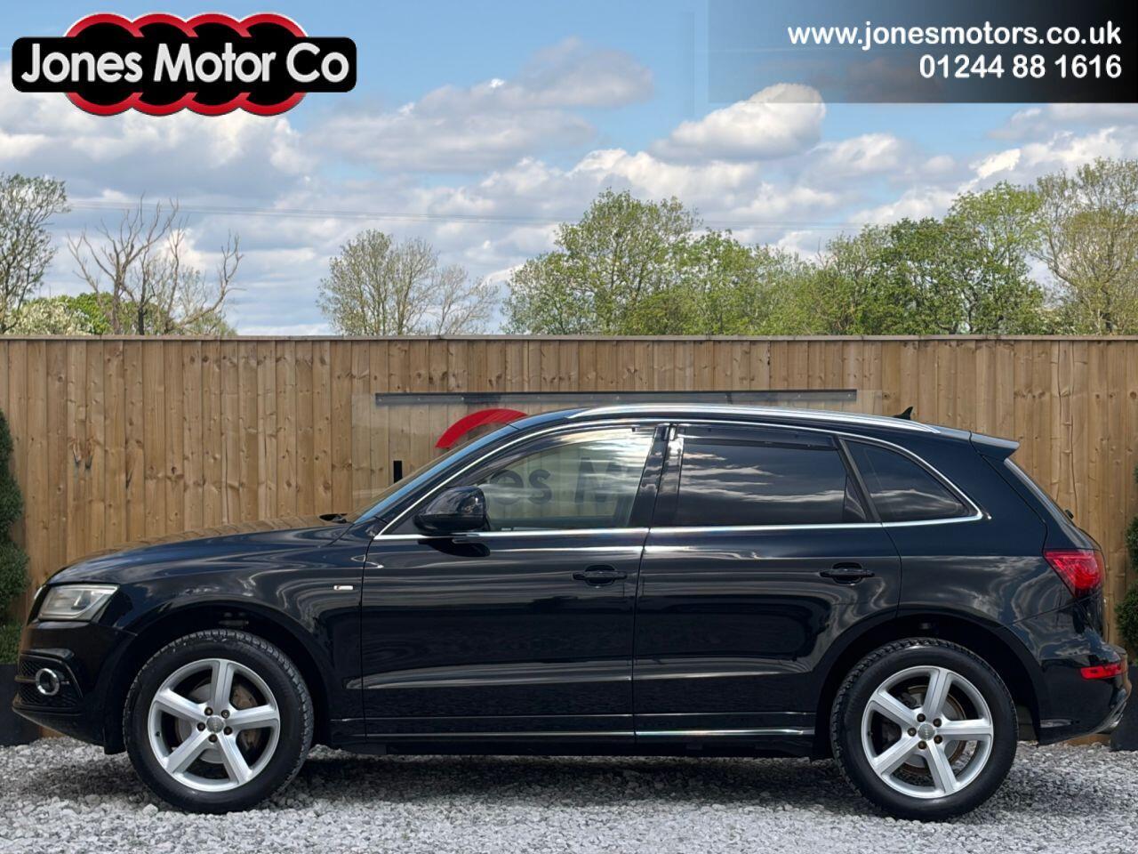 2014 Audi Q5 in Black for sale