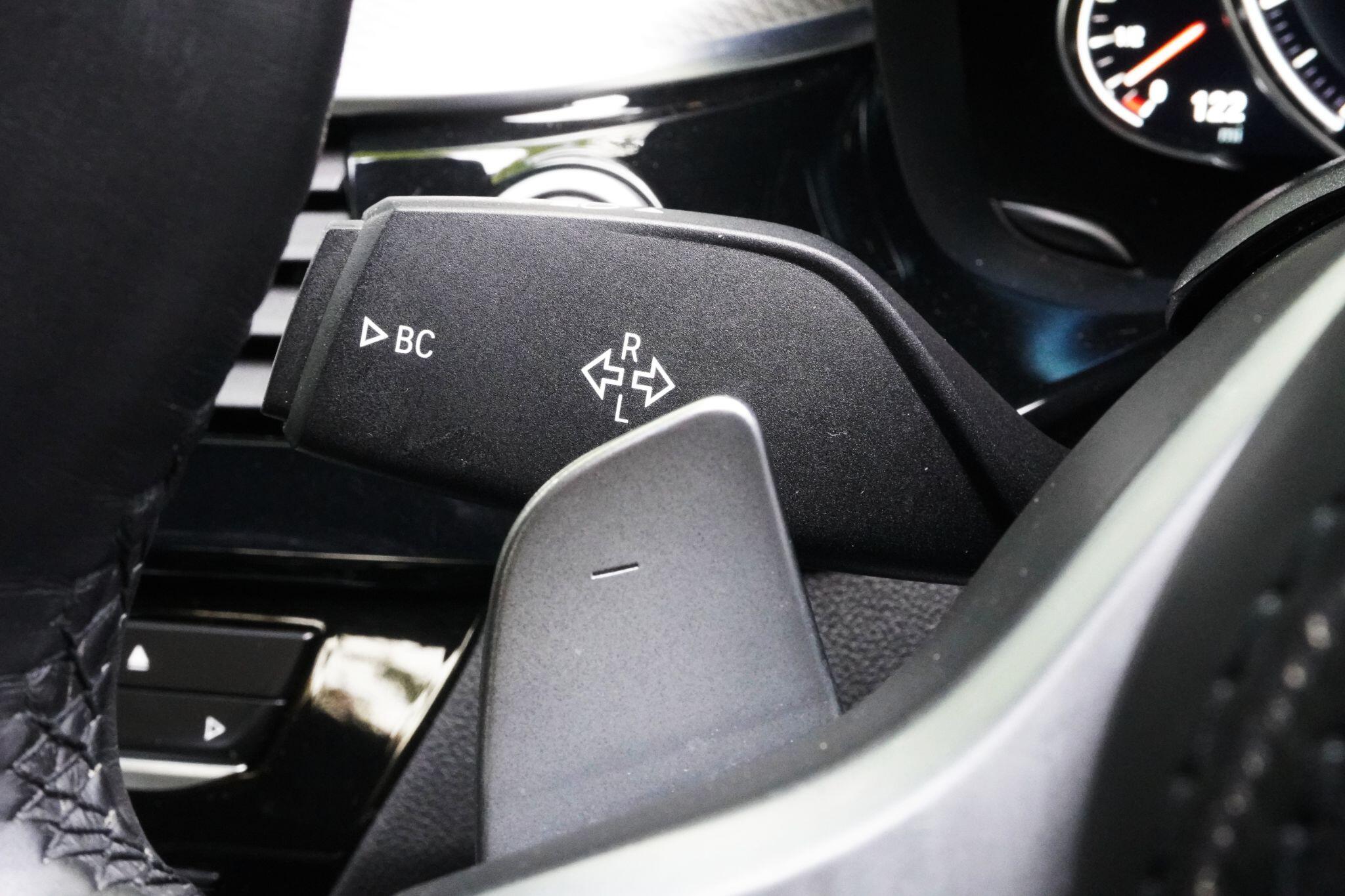 BMW 5 Series view 47