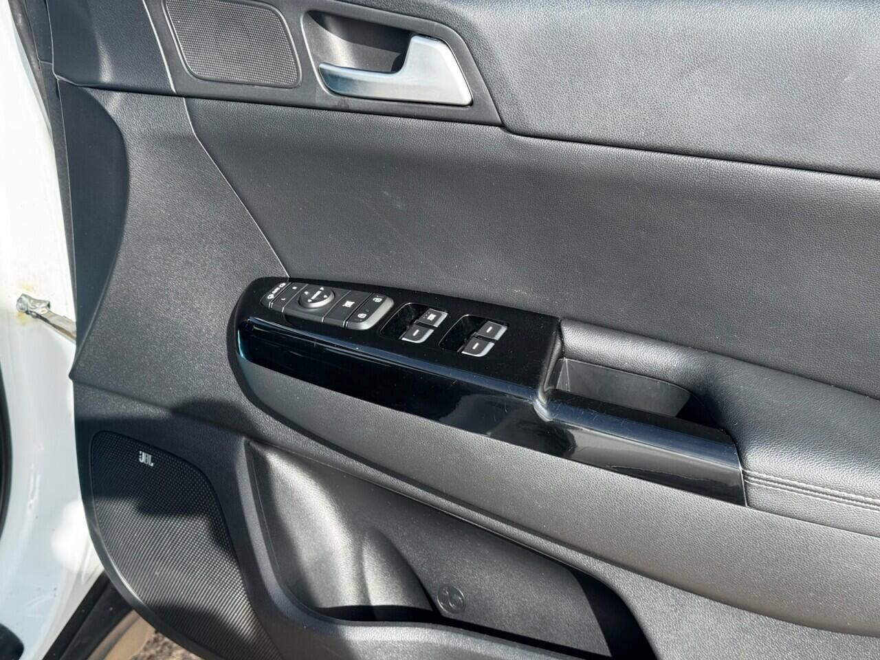 Kia Sportage view 31