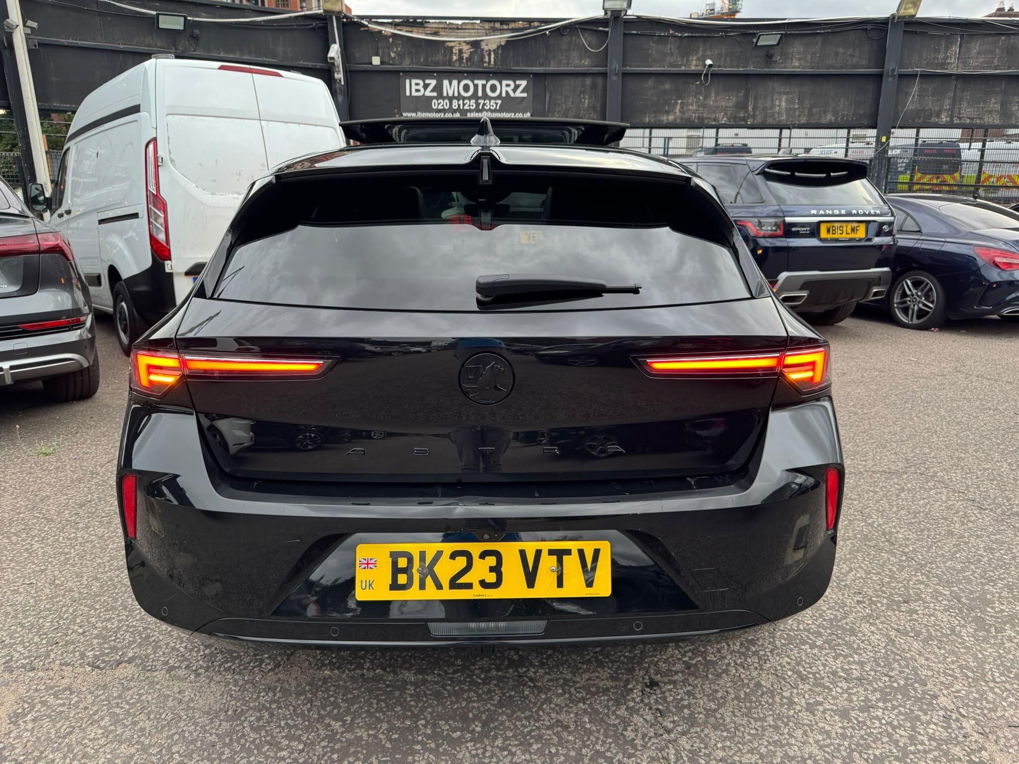 Vauxhall Astra view 7