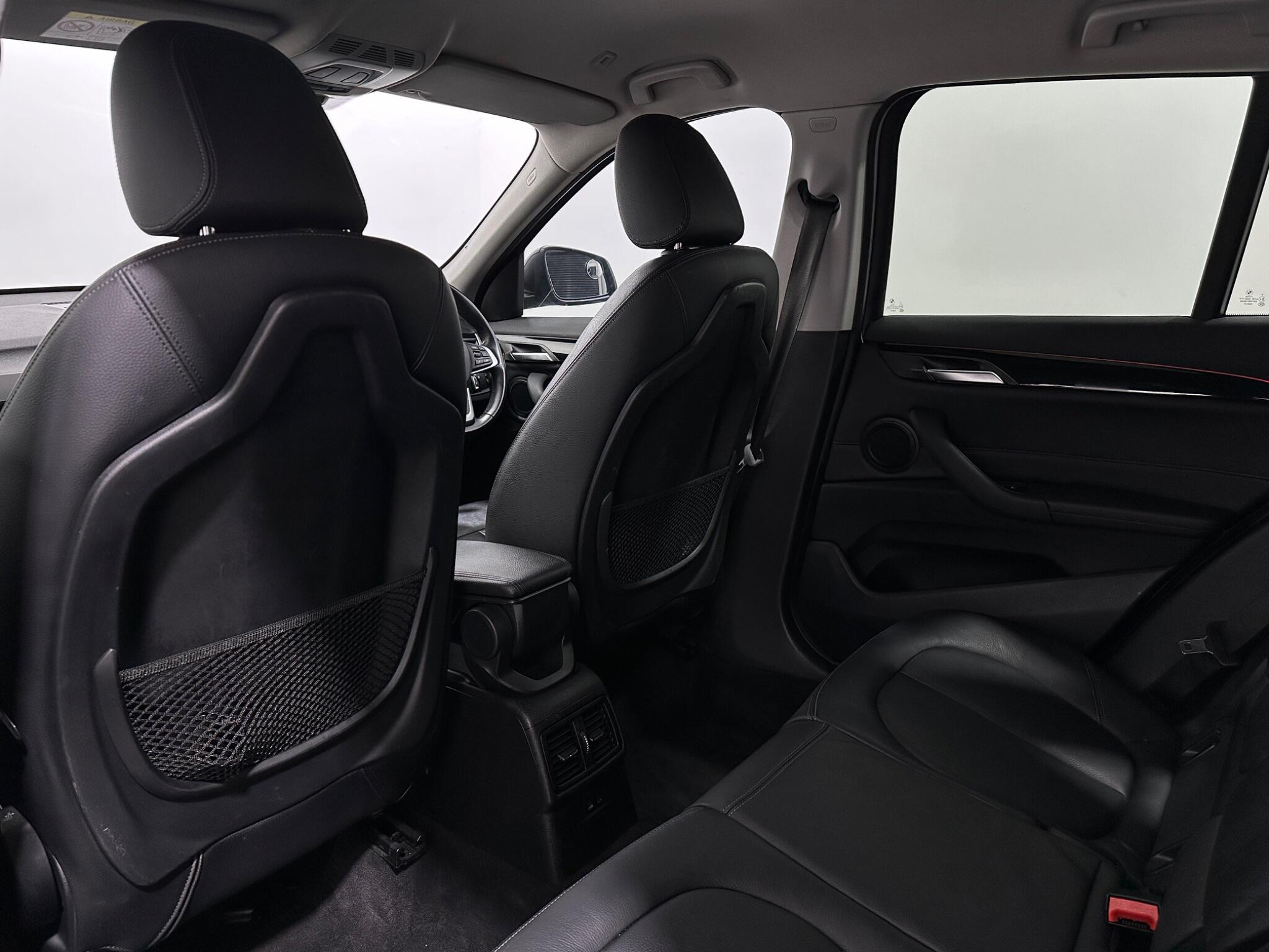 BMW X1 view 38