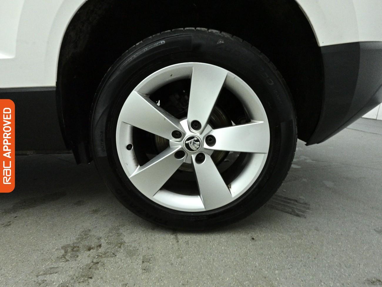 Skoda Karoq view 27