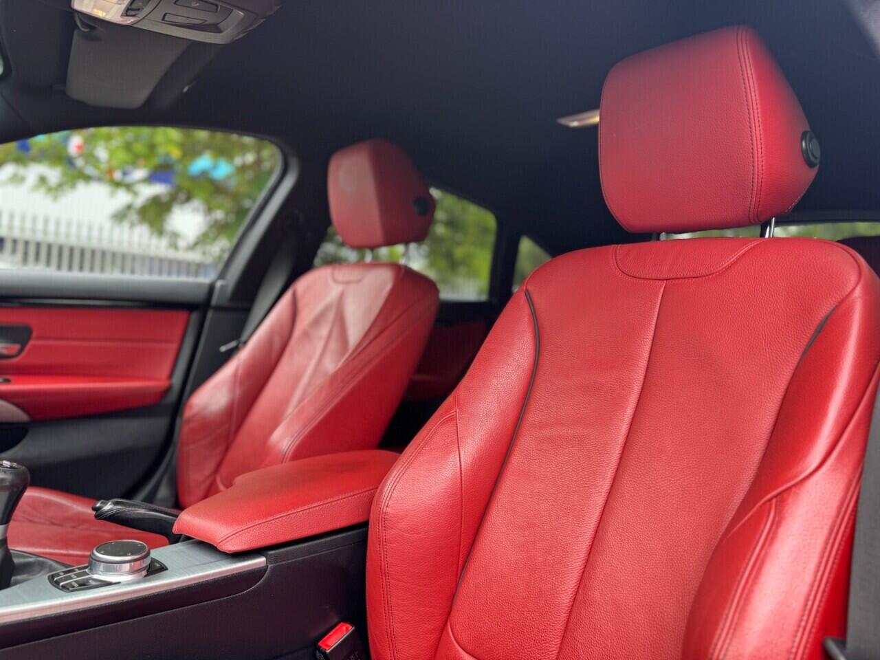 BMW 4 Series view 31