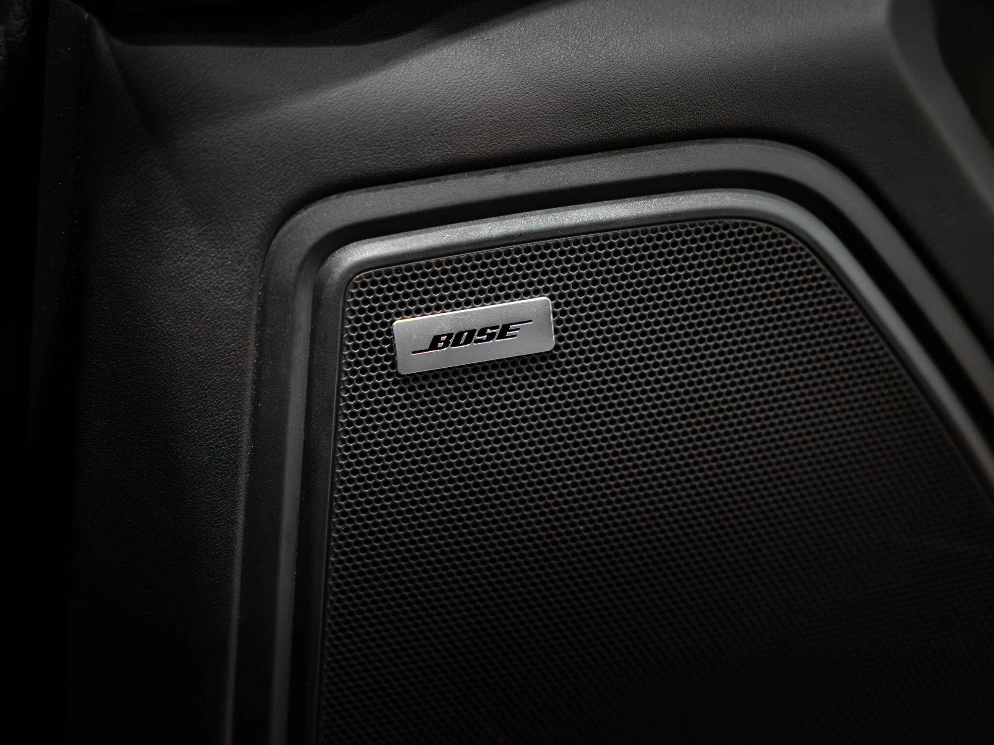Porsche Macan view 27
