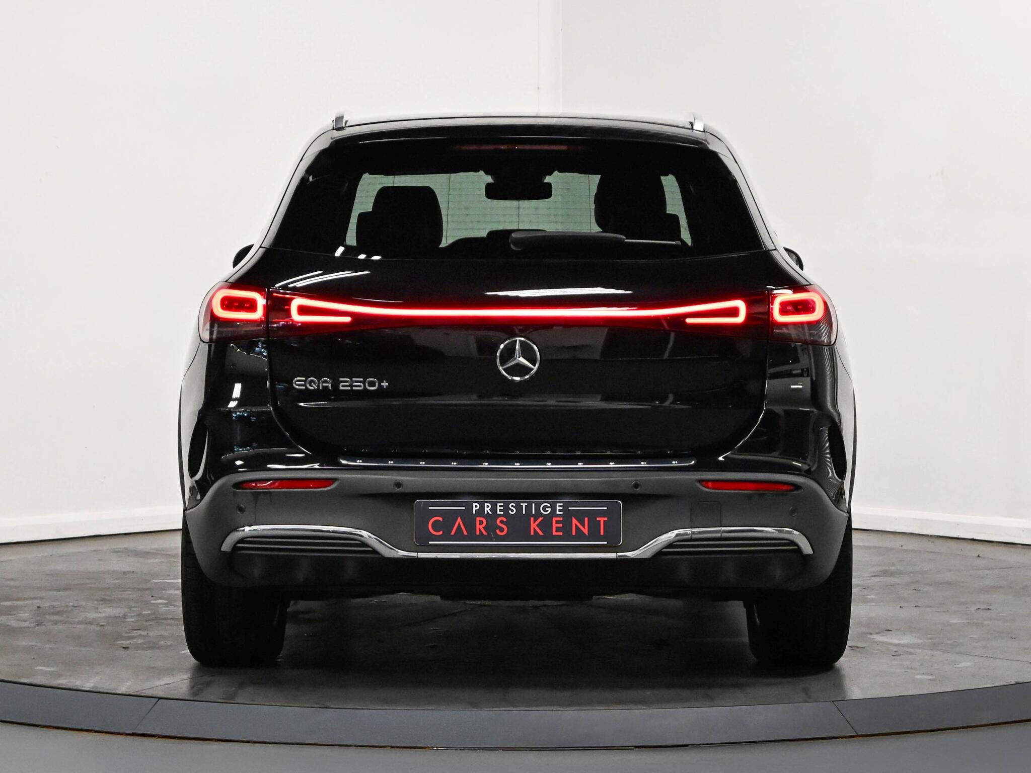 Mercedes-Benz Eqa view 22