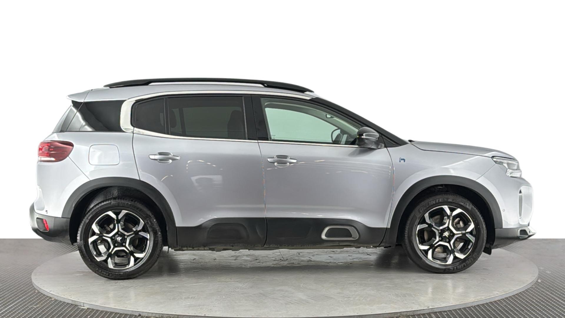Citroen C5 Aircross view 3