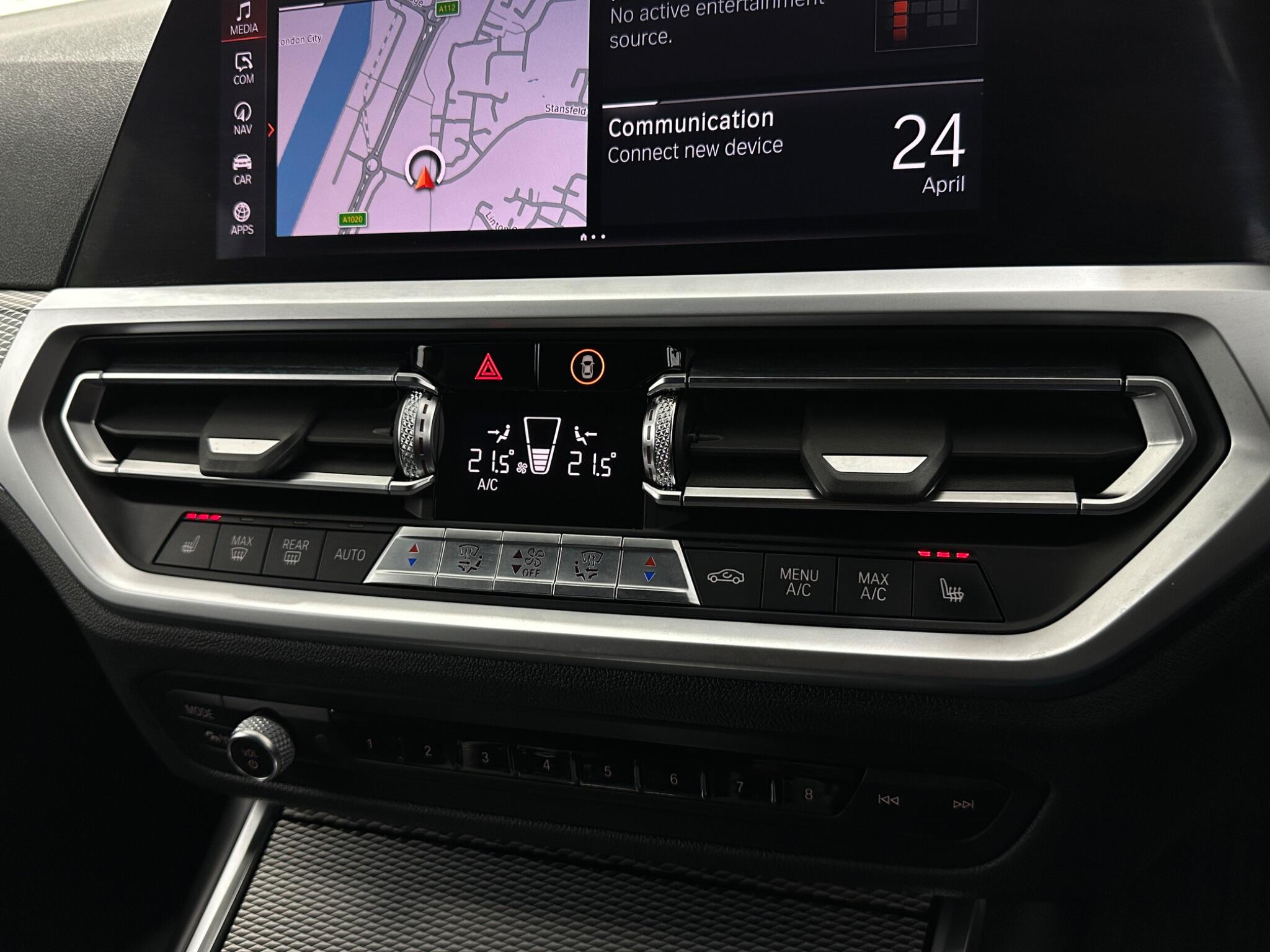 BMW 3 Series view 23