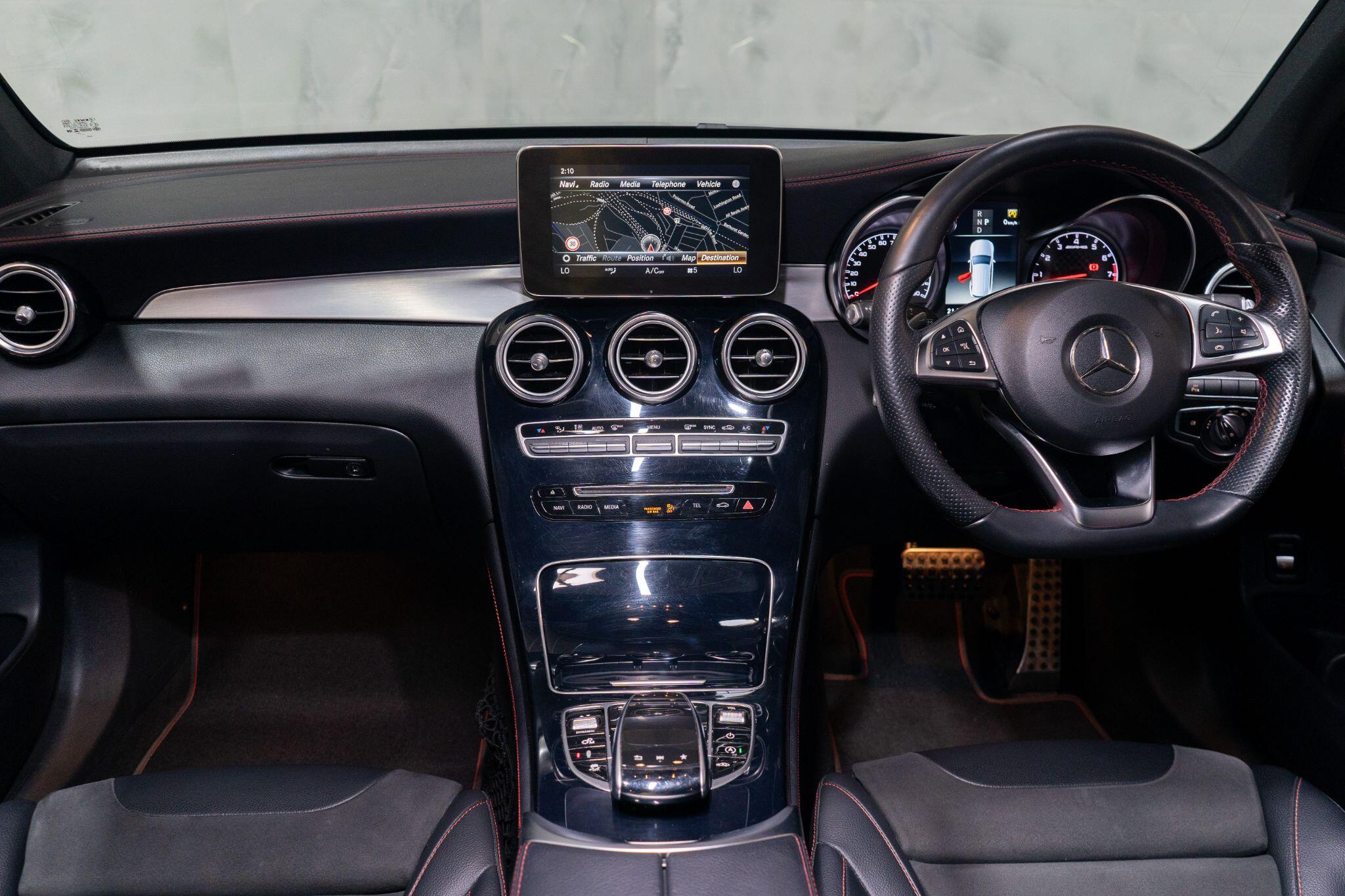 Mercedes-Benz GLC view 17