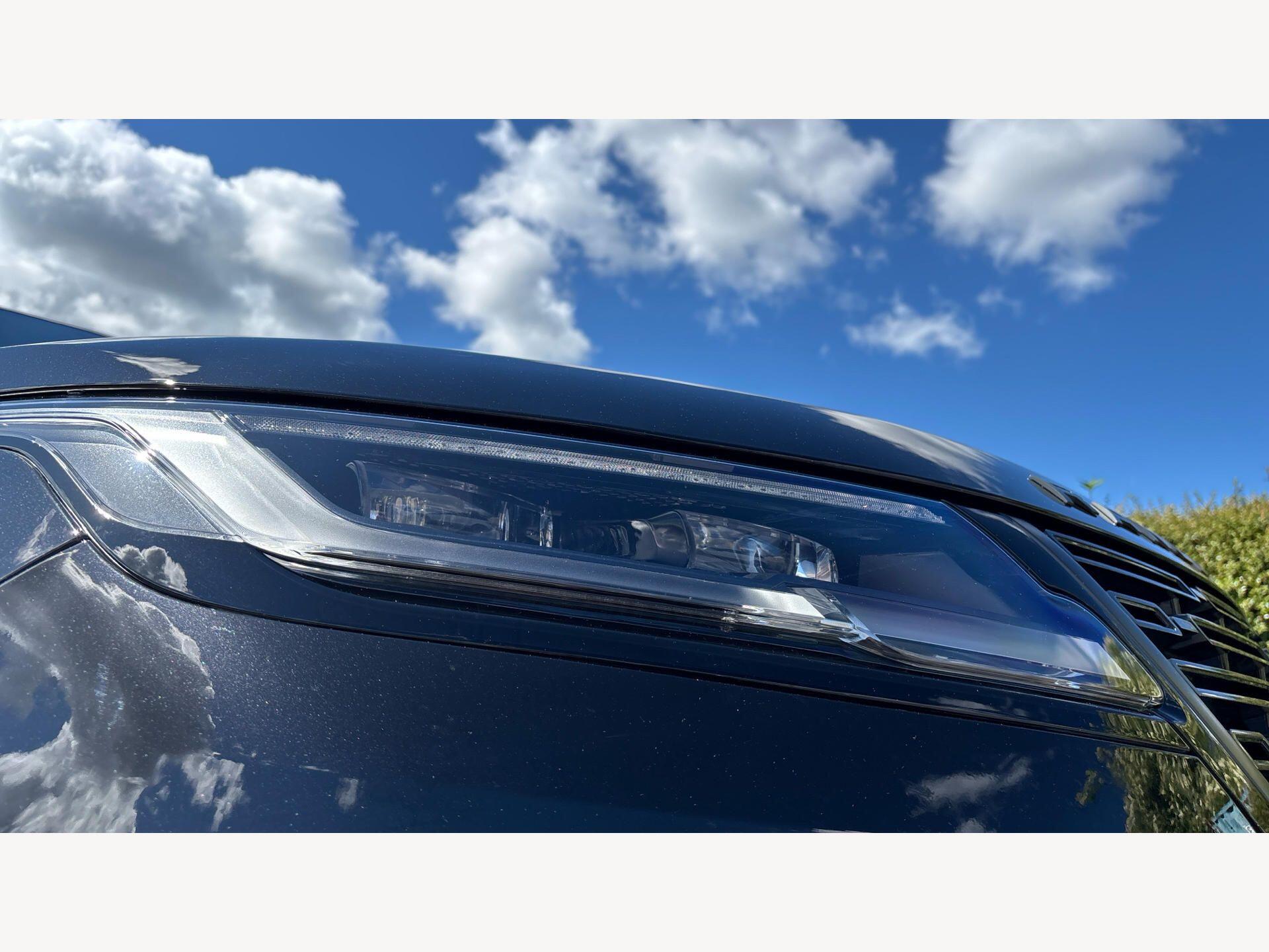 Land Rover Range Rover Velar view 21