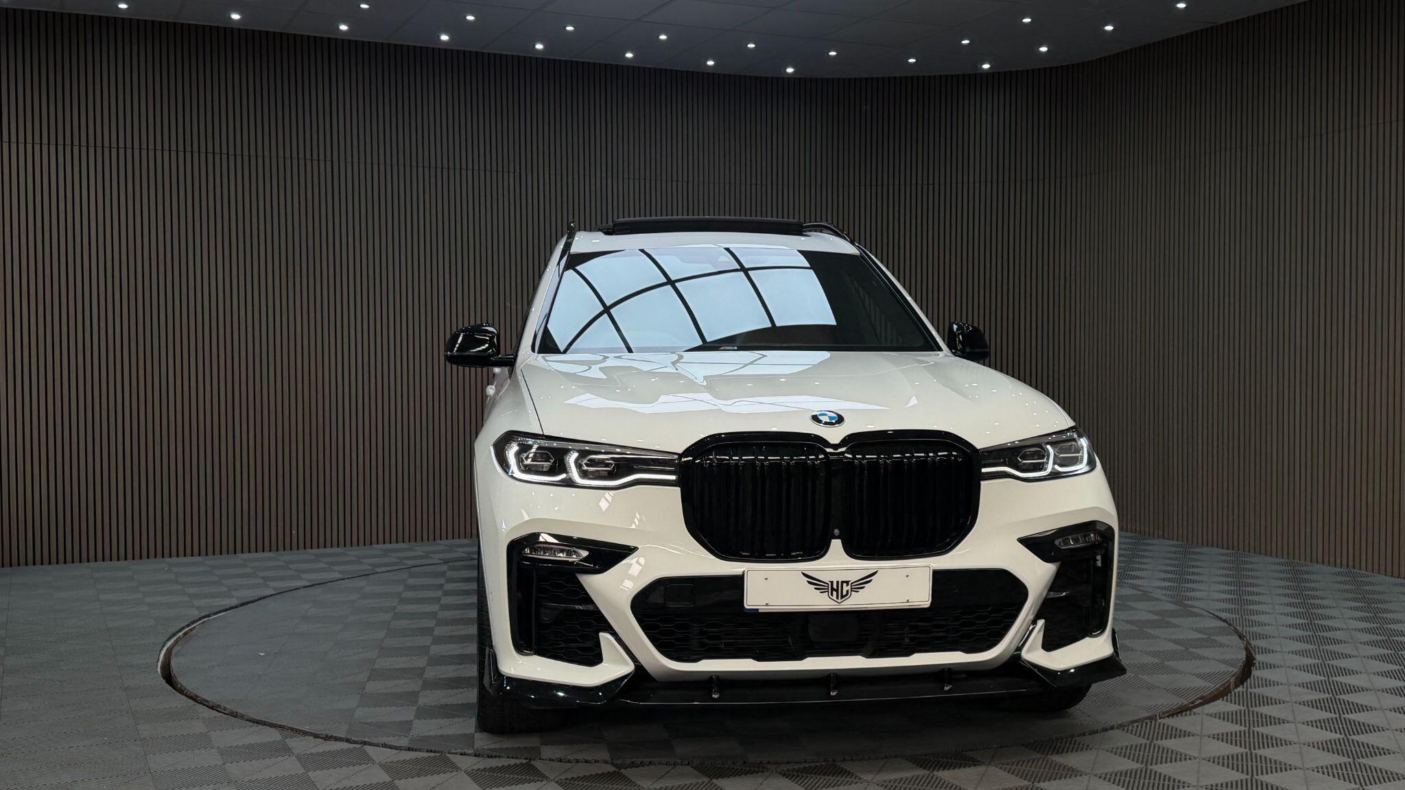 BMW X7 view 35