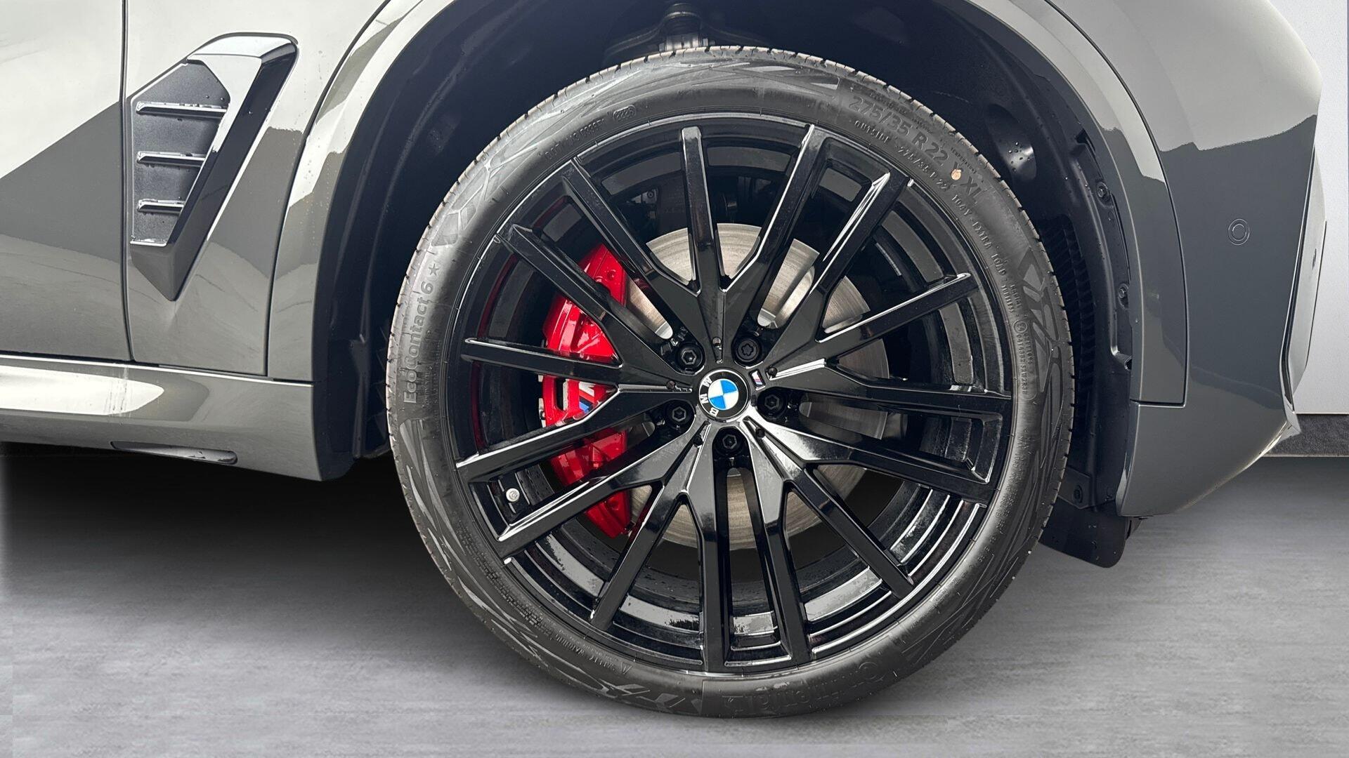 BMW X5 view 14