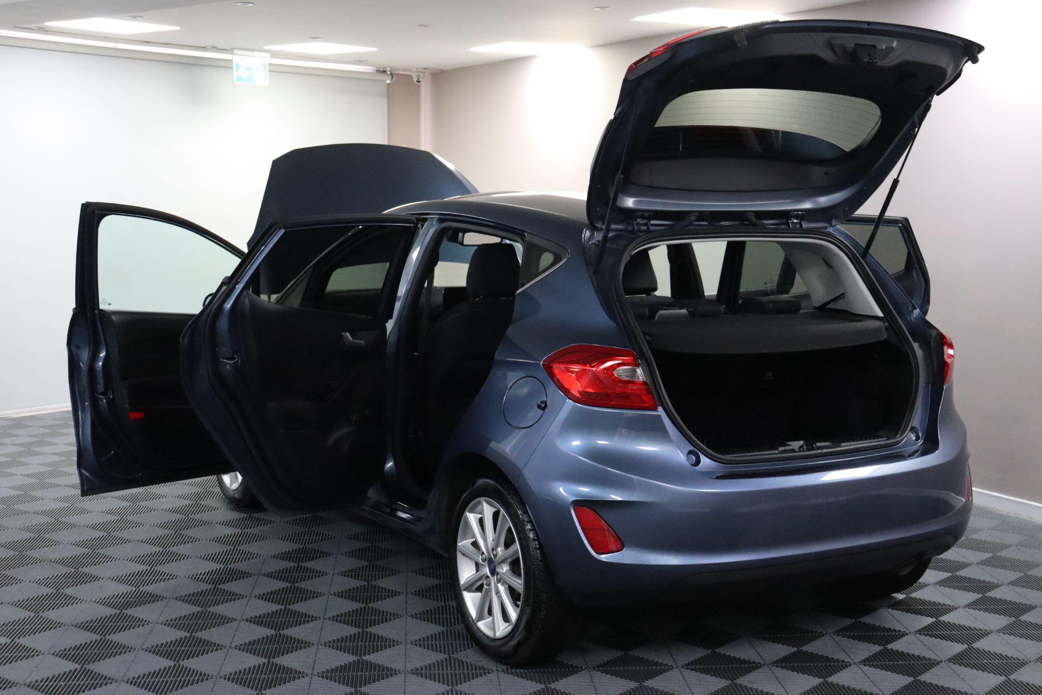 Ford Fiesta view 21