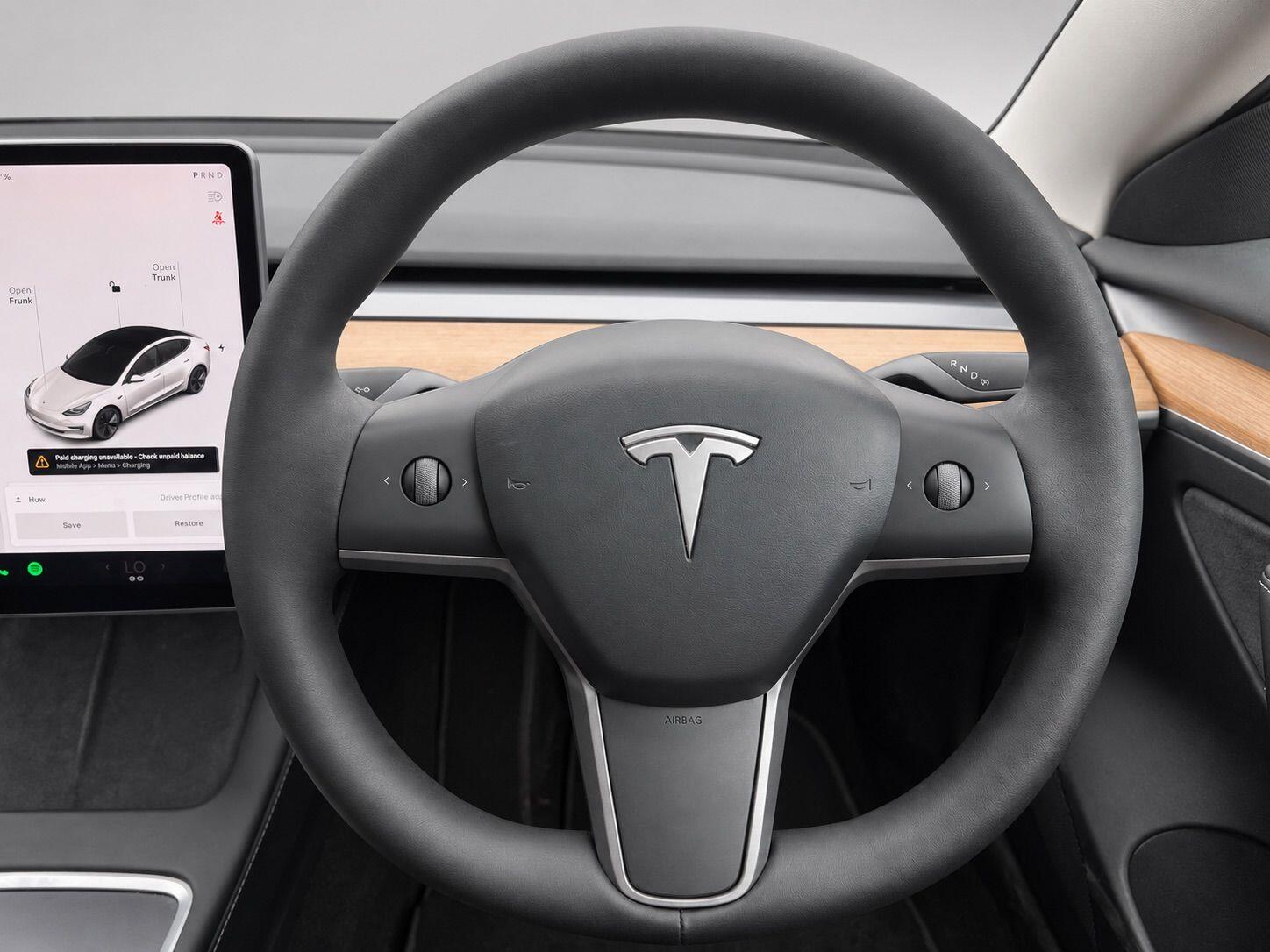 Tesla Model 3 view 22