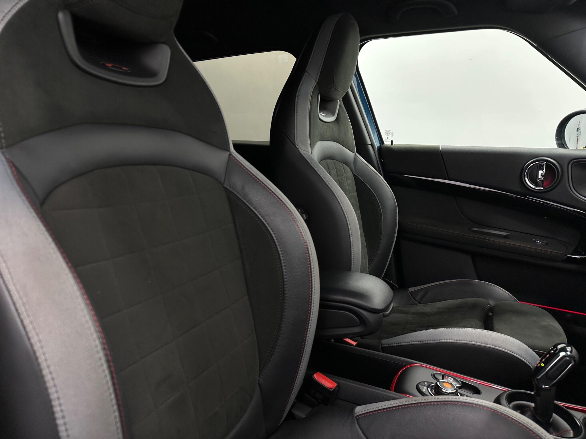 Mini Countryman view 31