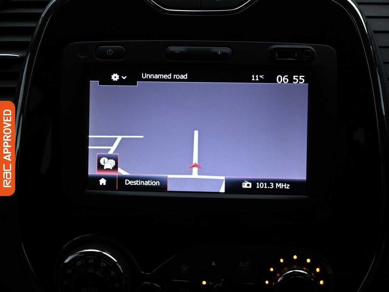 Renault Captur view 3