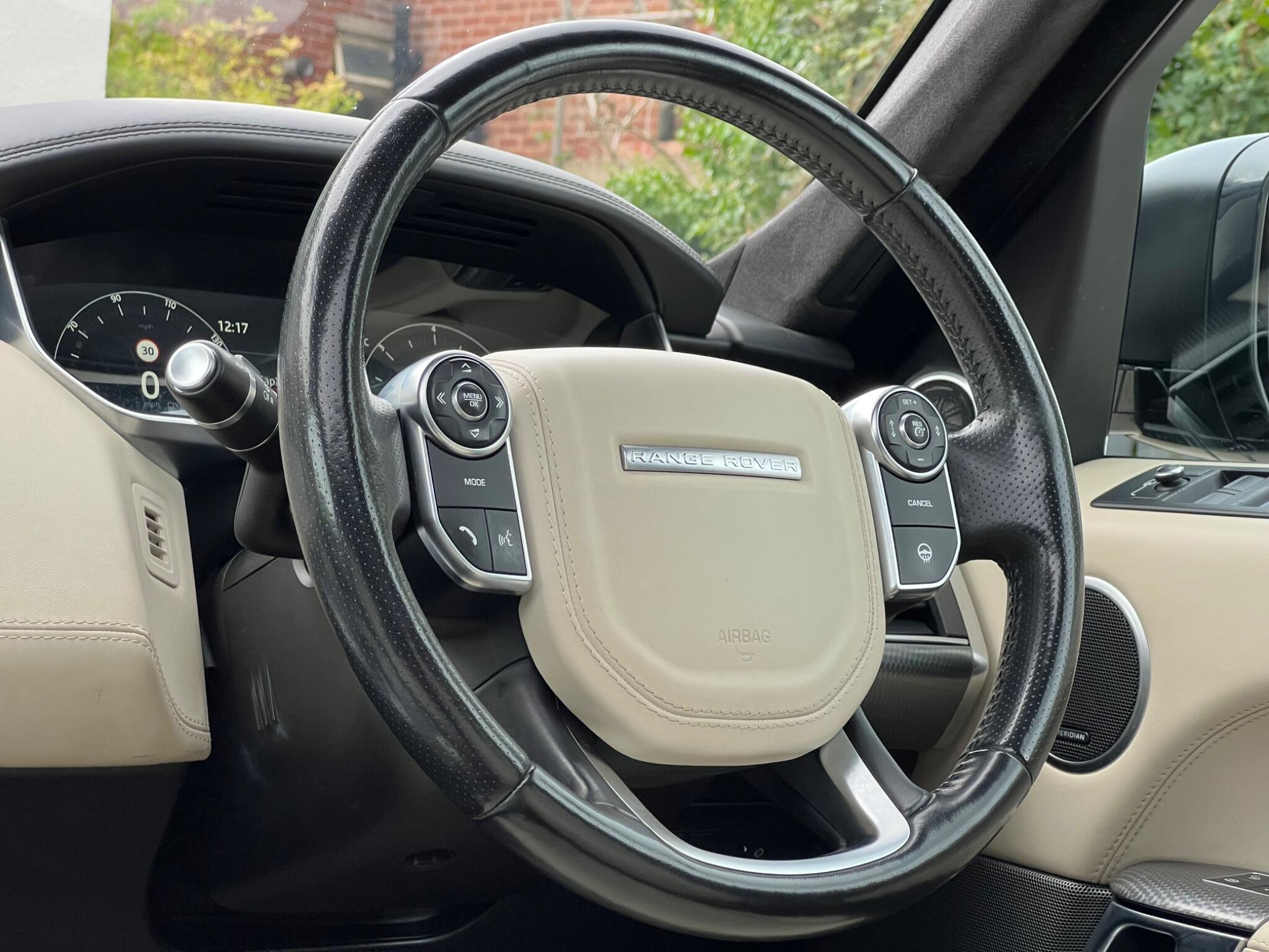 Land Rover Range Rover Sport view 39