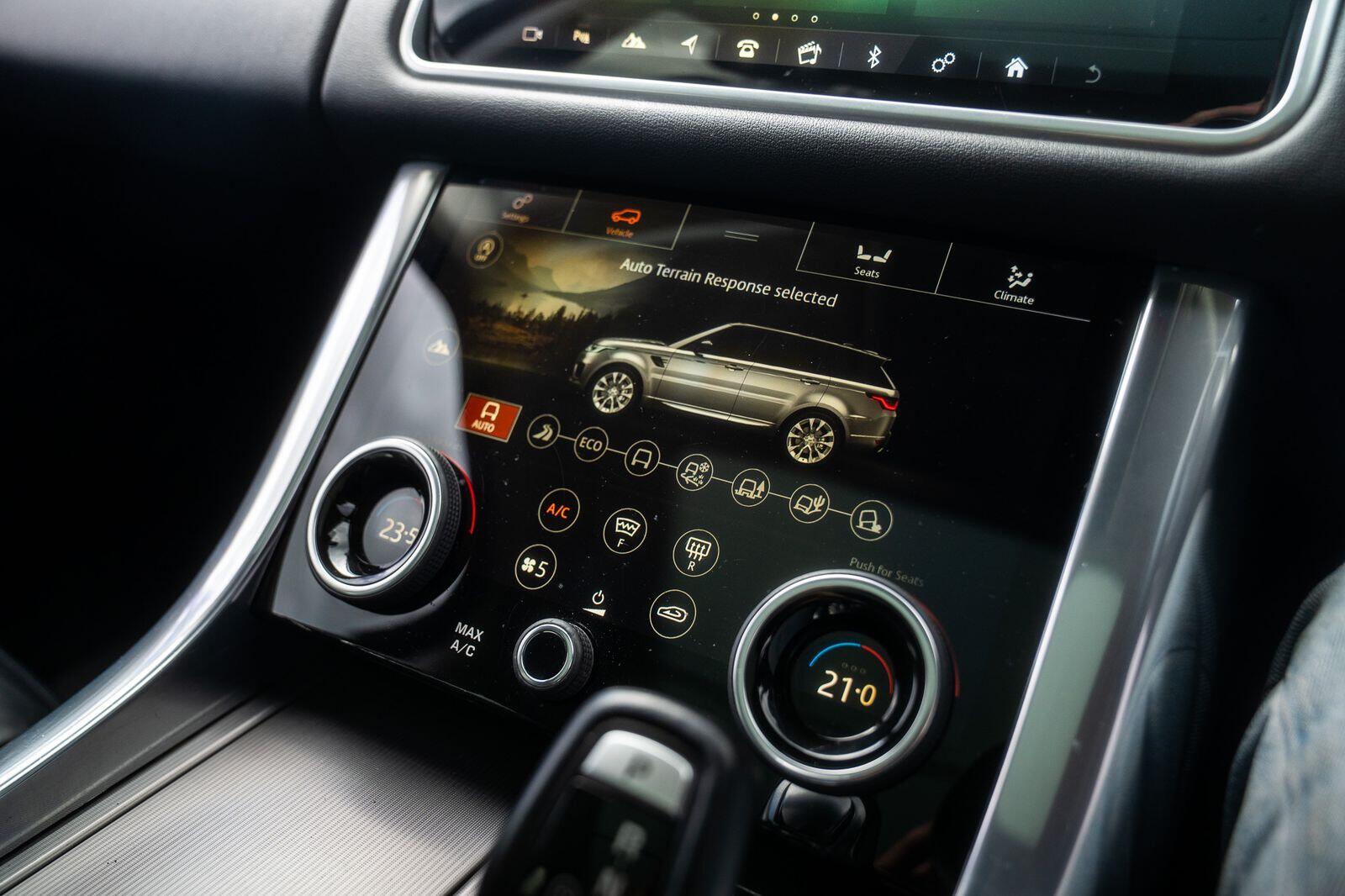 Land Rover Range Rover Sport view 37