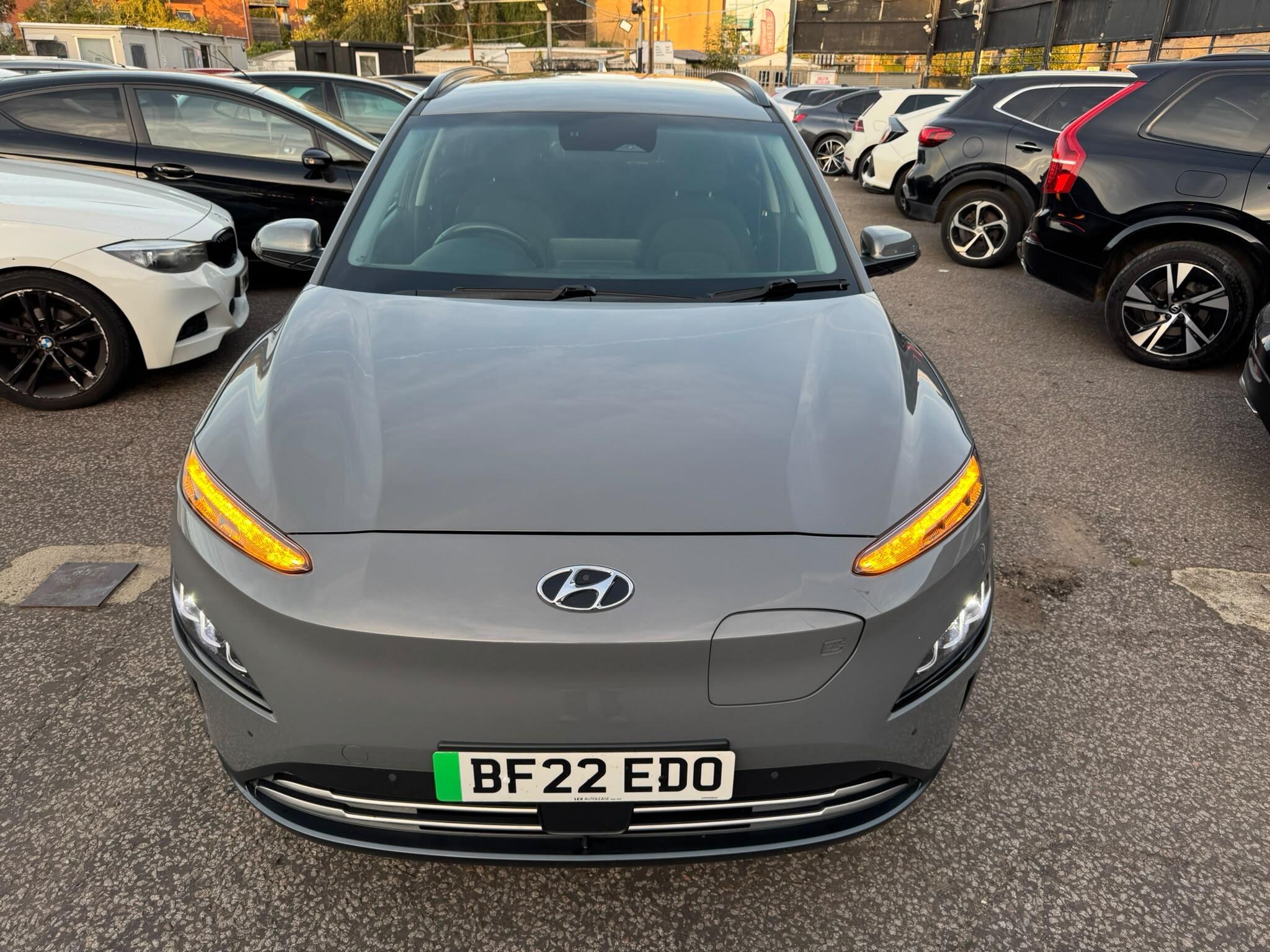 Hyundai Kona view 3