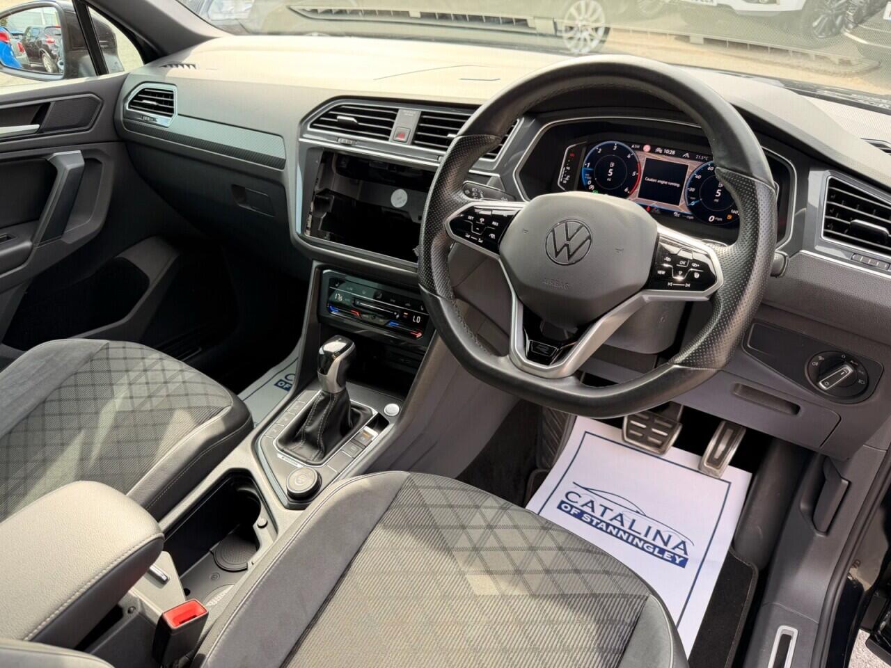 Volkswagen Tiguan view 15