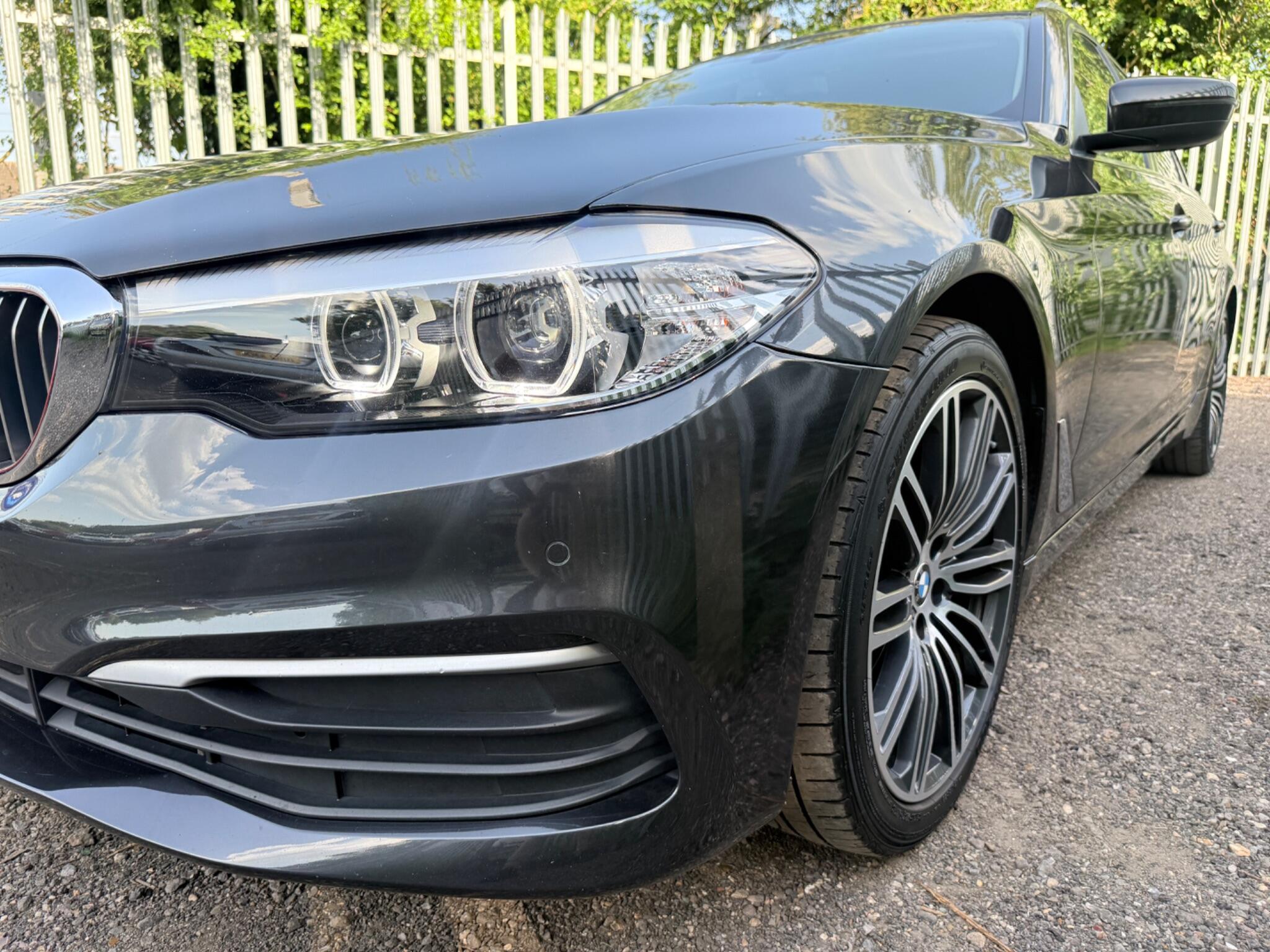 2017 BMW 5 Series image 56