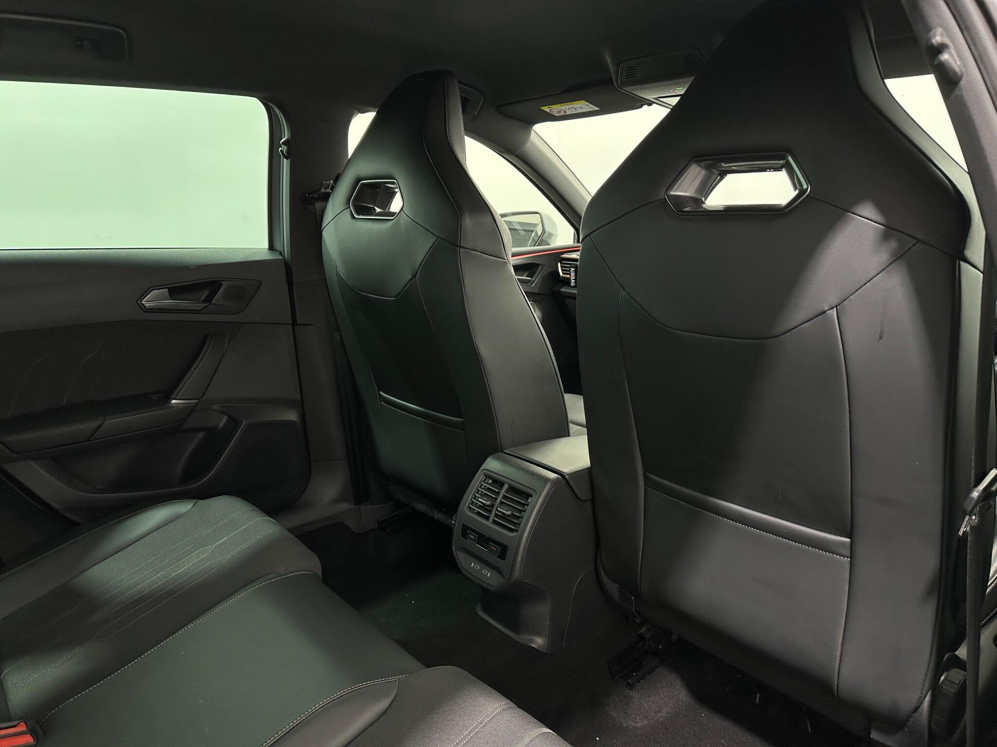 Cupra Leon view 41