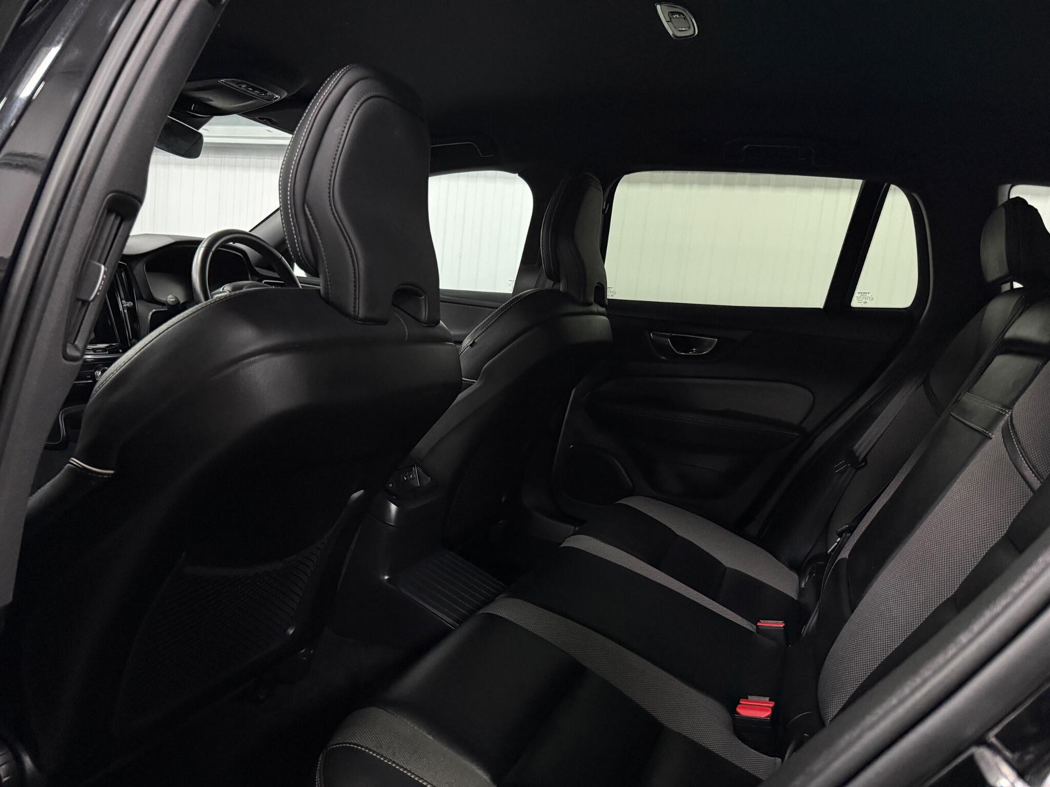 Volvo V60 view 18