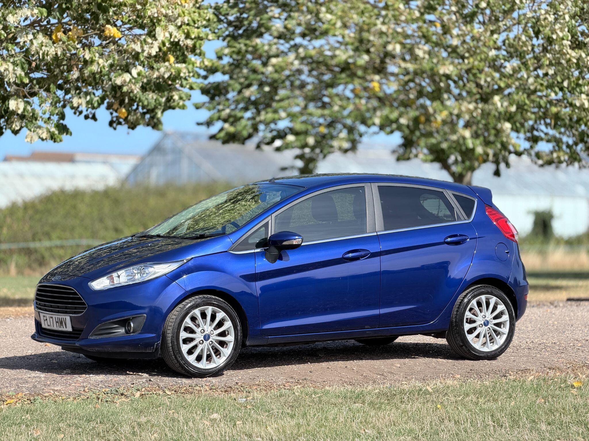 Ford Fiesta view 17