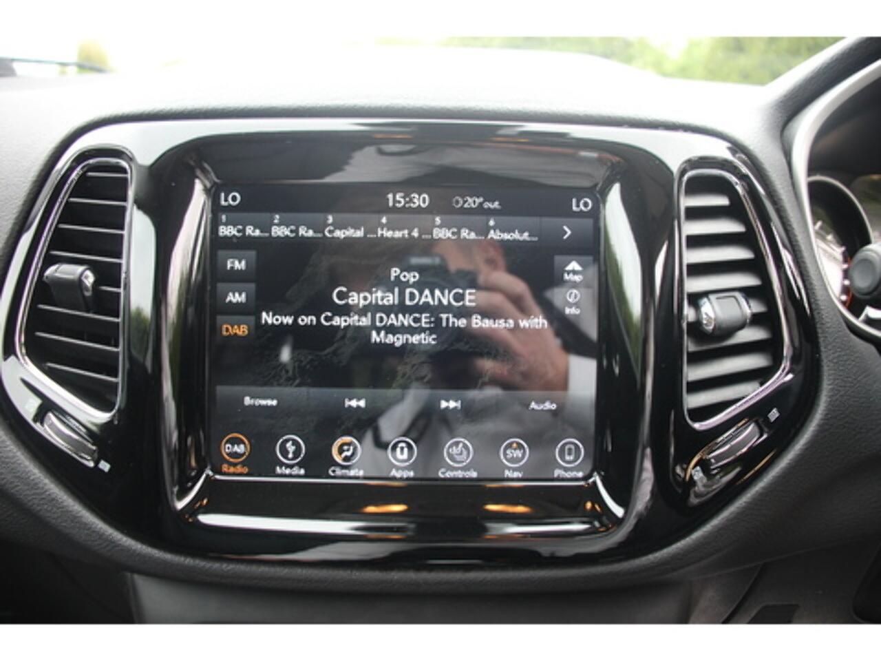 Jeep Compass view 22