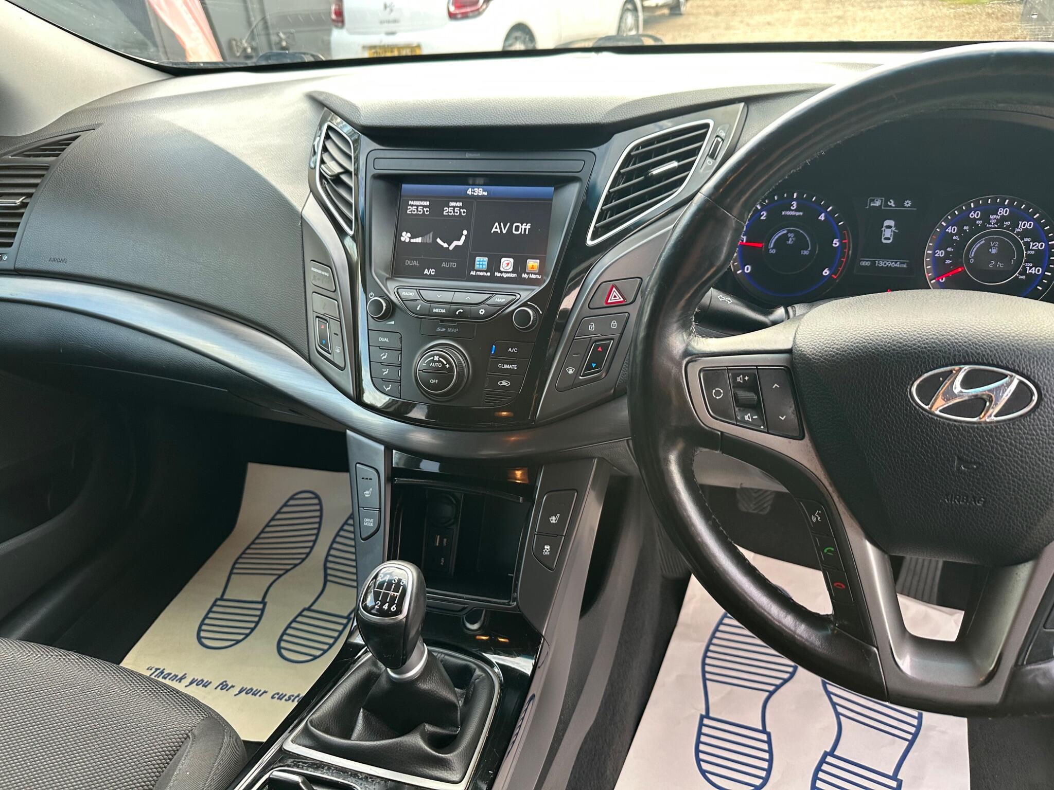 Hyundai I40 view 24