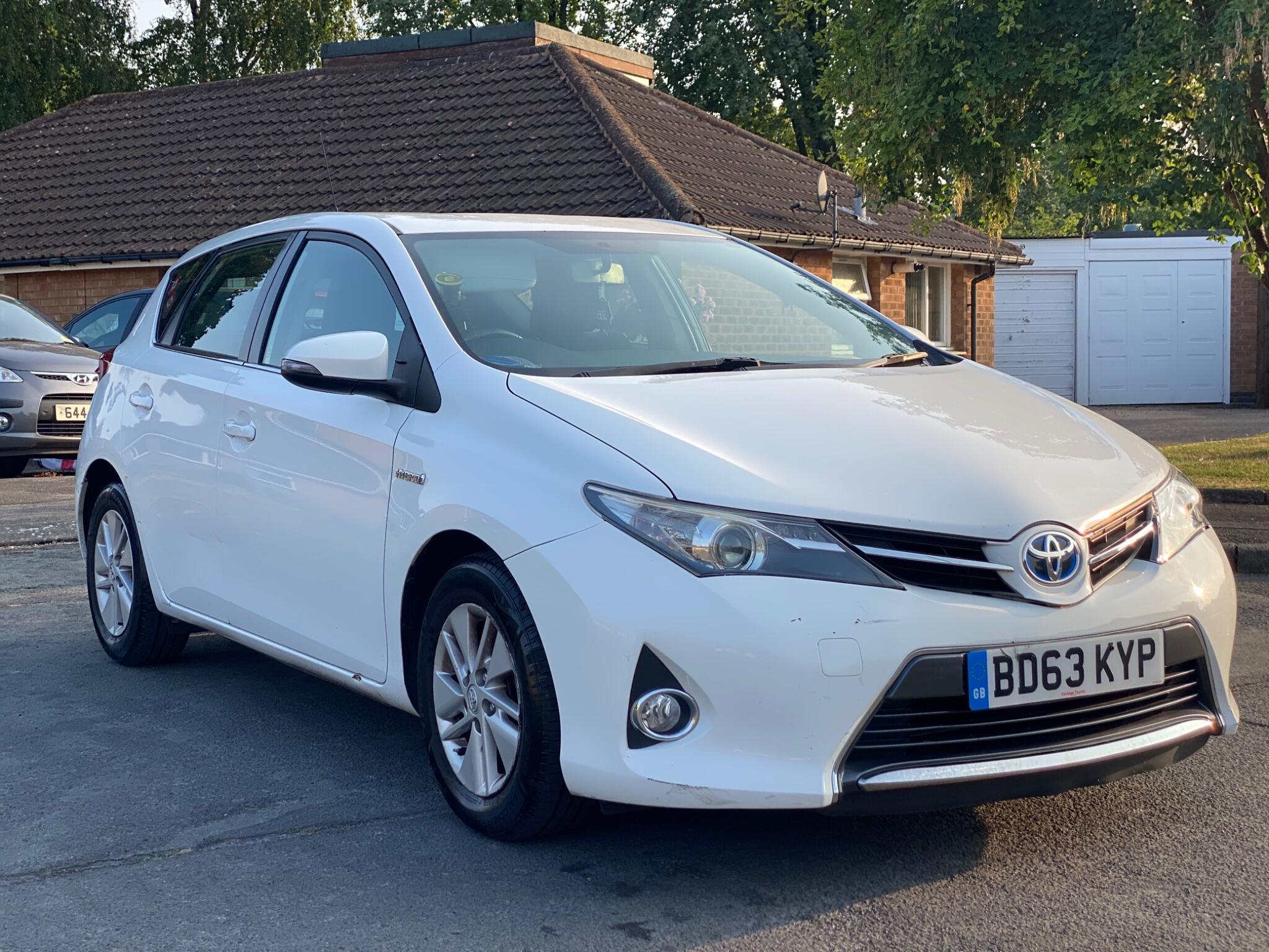 2013 TOYOTA AURIS 2013 144,970 PETROL HYBRID 5,331 VIEW DETAILS... photo