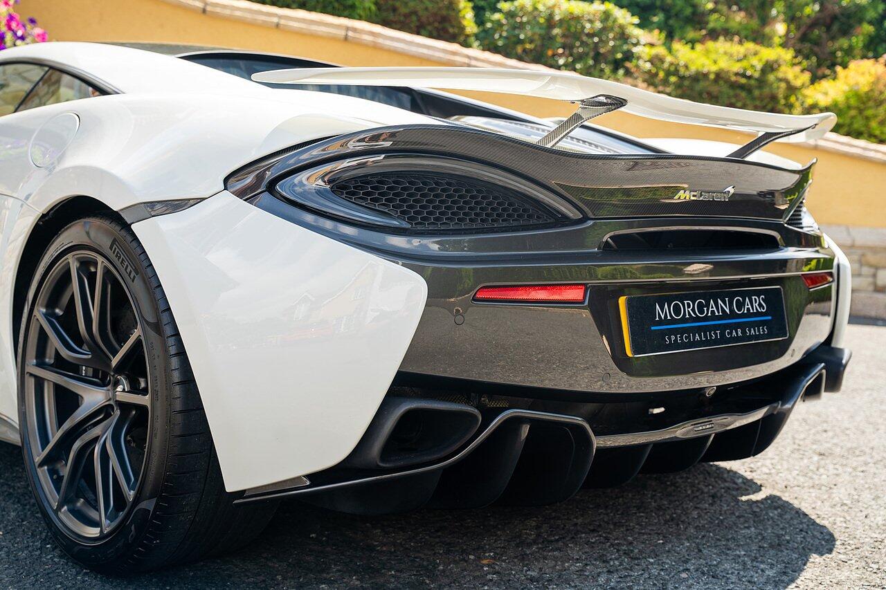 McLaren 570S view 17