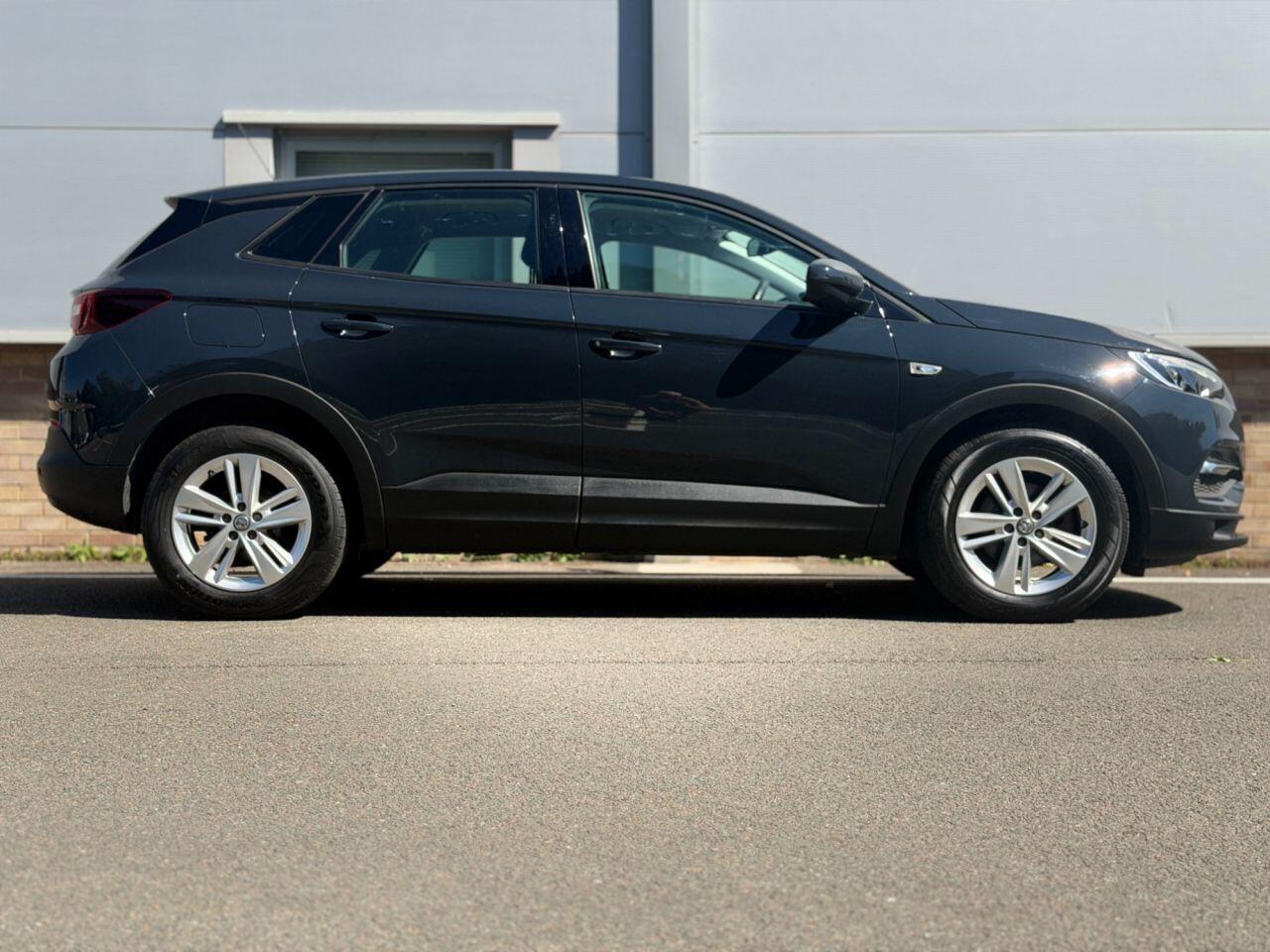 Vauxhall Grandland X view 69
