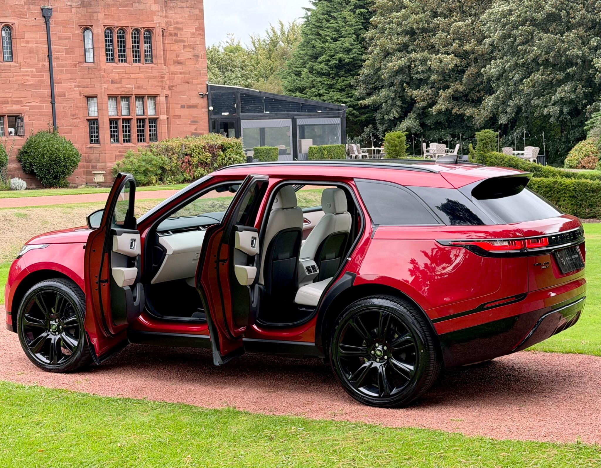 Land Rover Range Rover Velar view 15