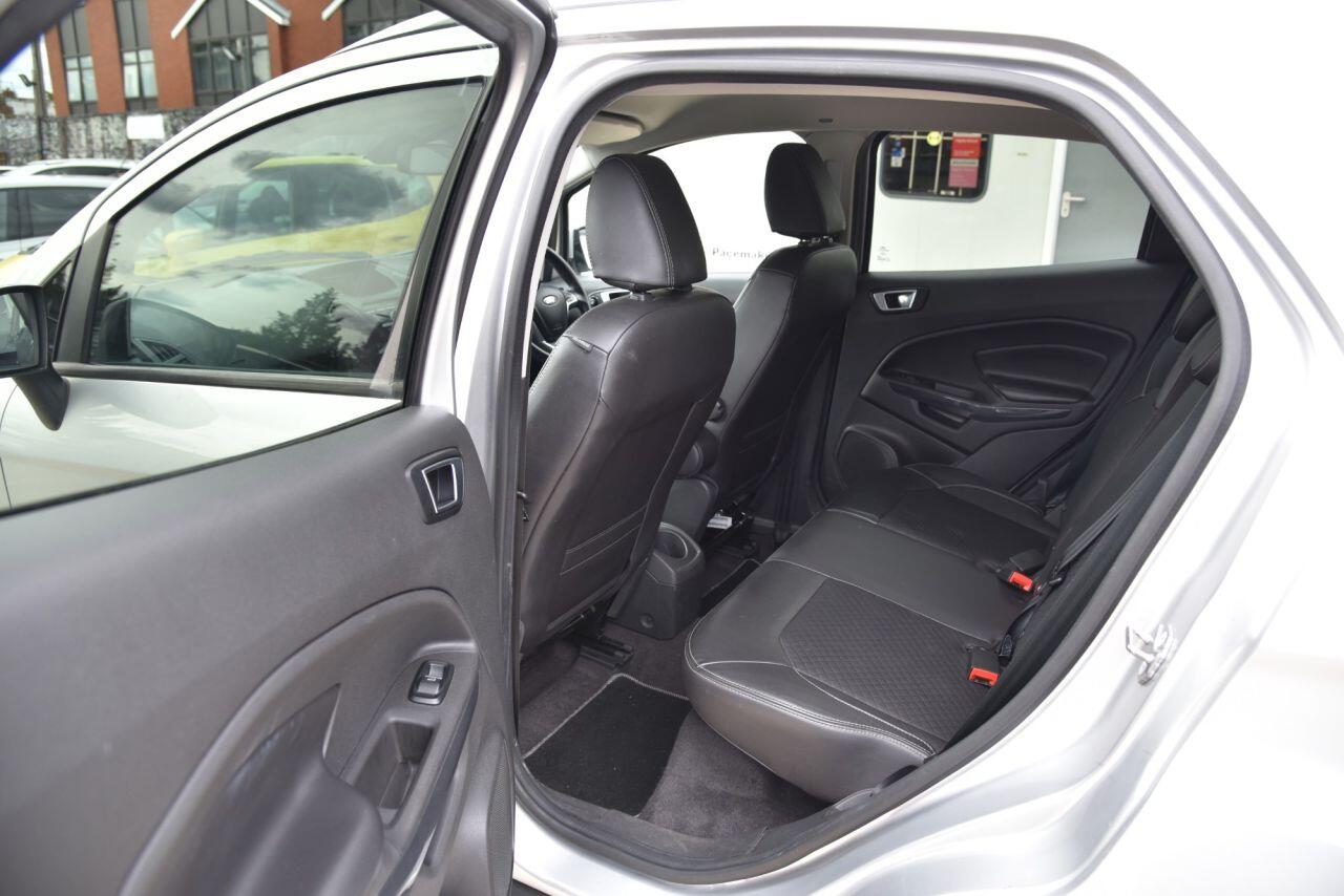 Ford Ecosport view 24
