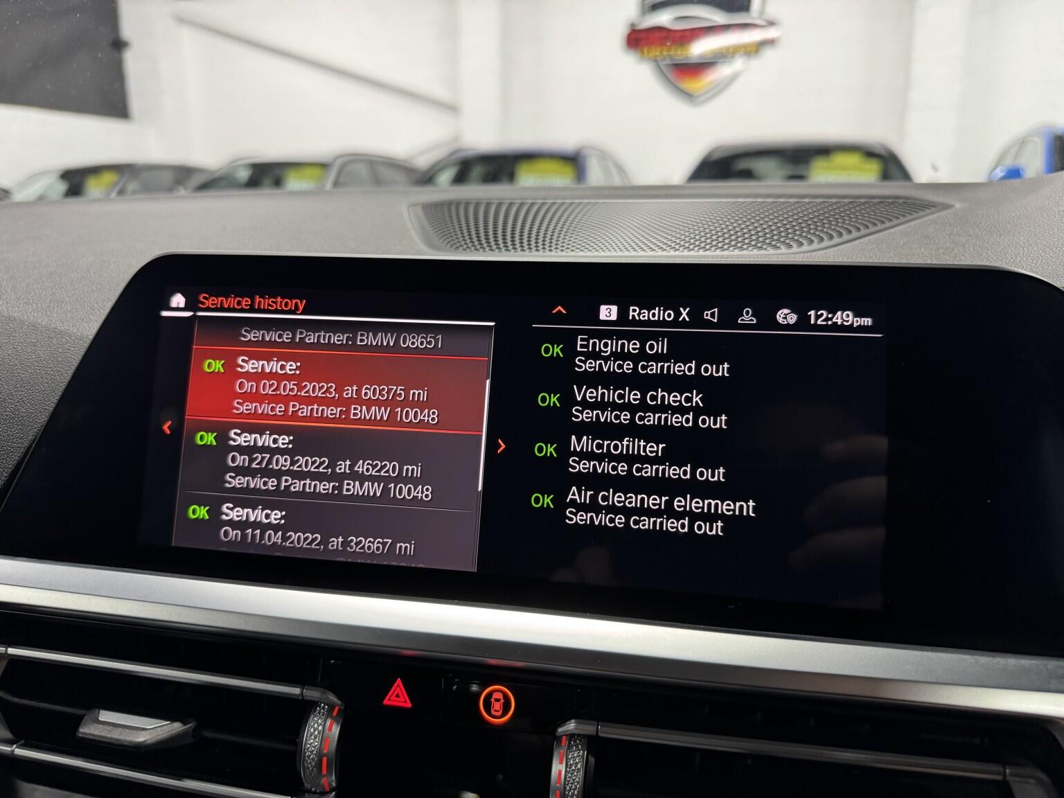 BMW 3 Series view 22