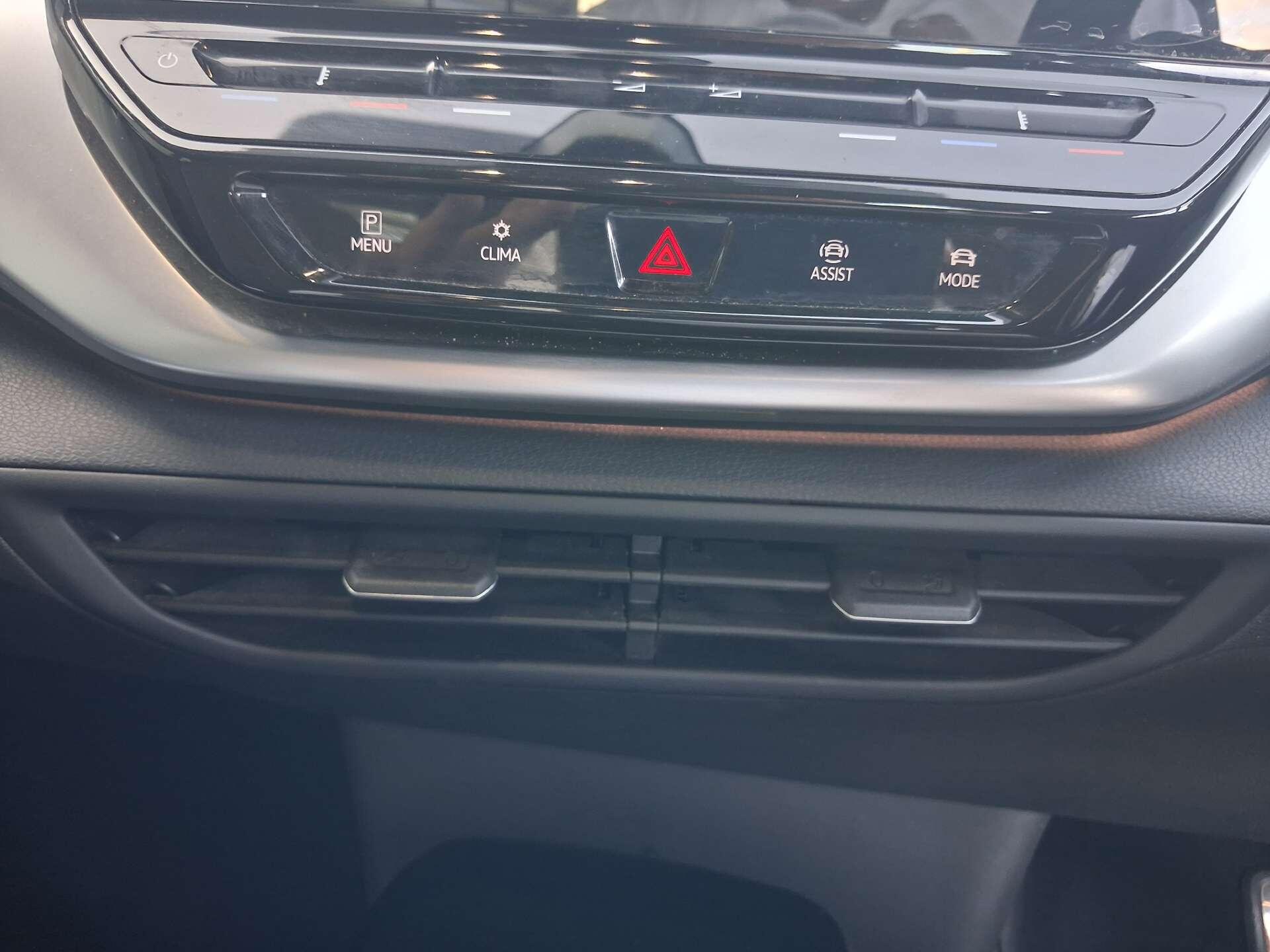 Volkswagen Id.4 view 18