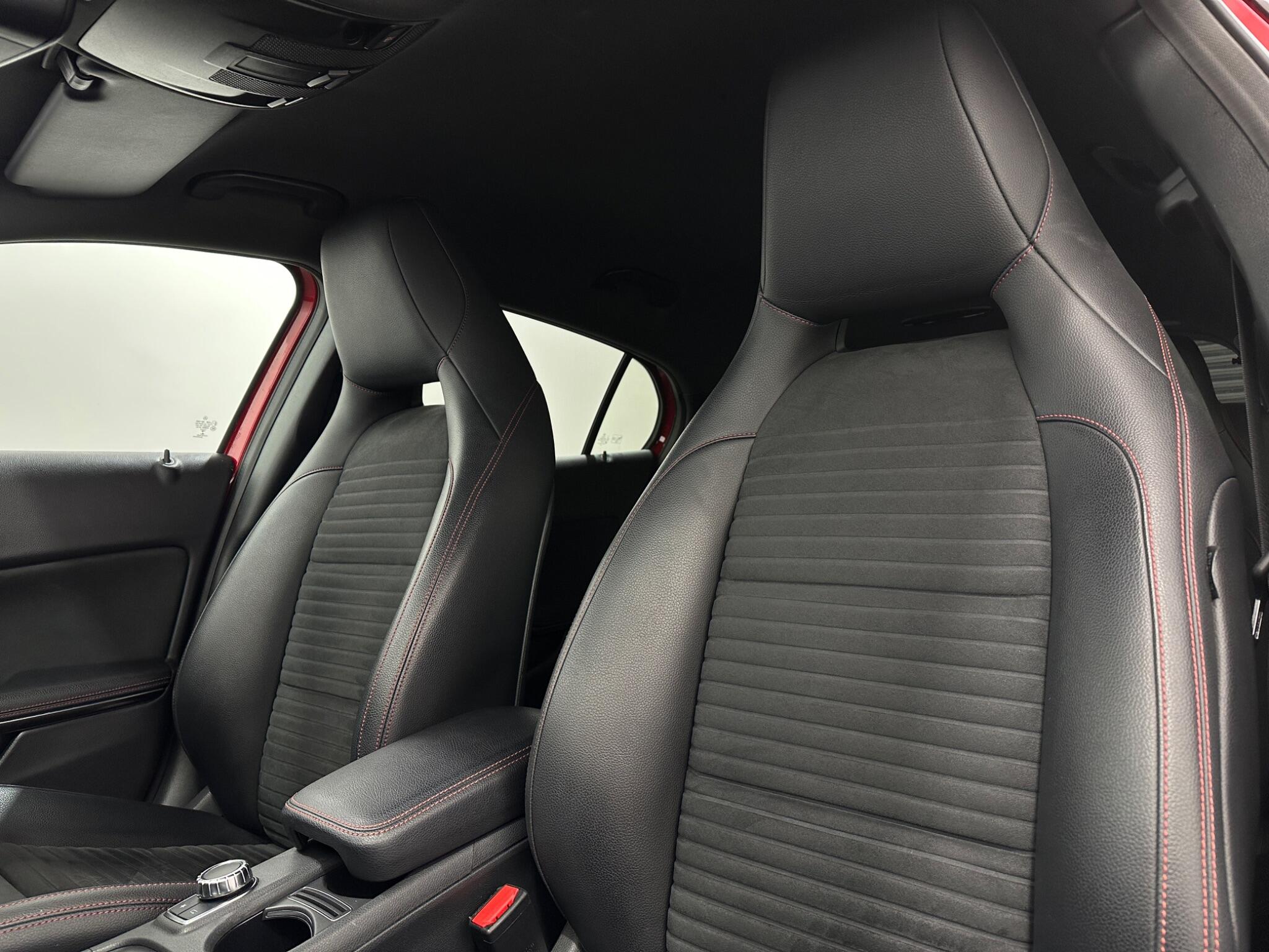 Mercedes-Benz Gla view 37