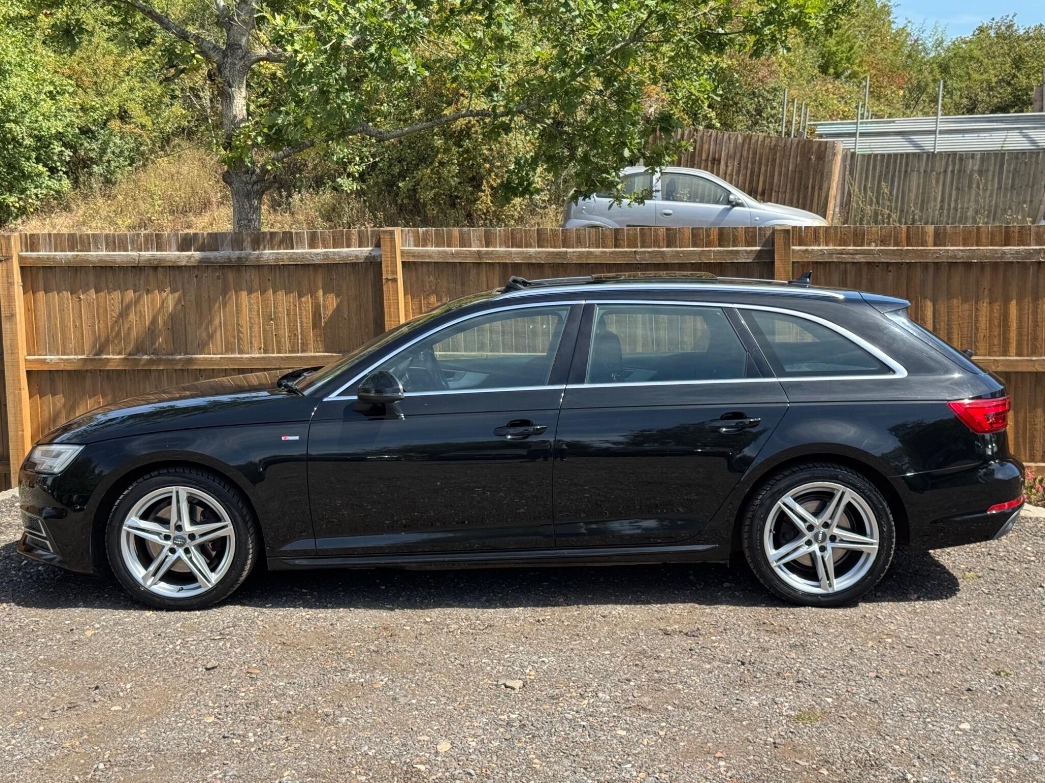 Audi A4 view 6