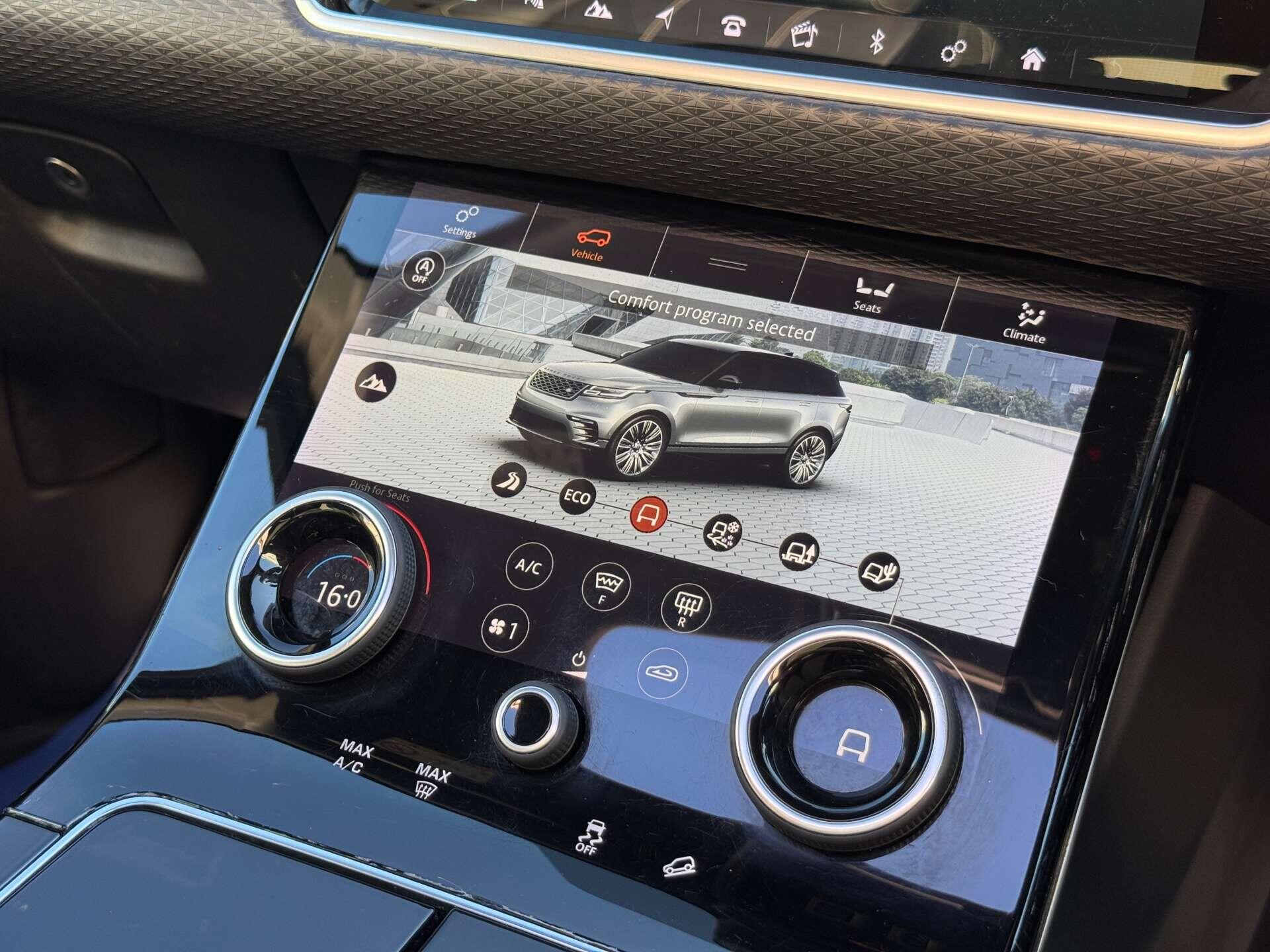 Land Rover Range Rover Velar view 72