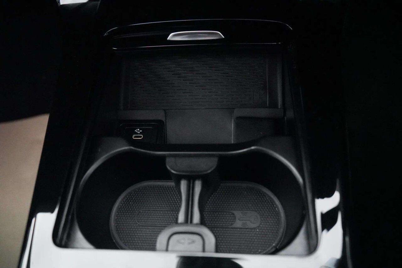 Mercedes-Benz Cla view 39