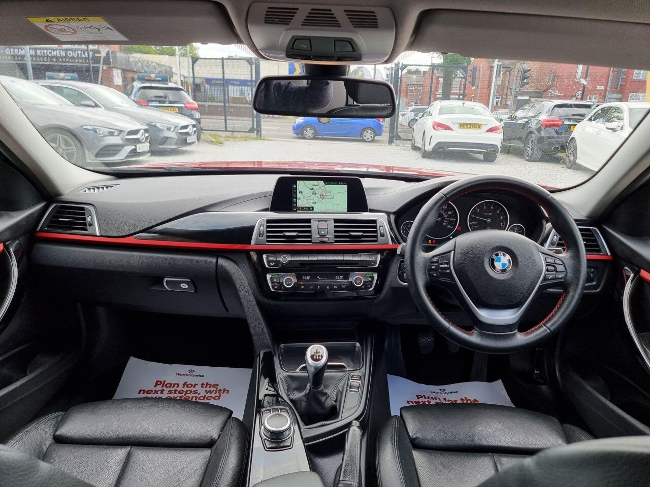 BMW 3 Series view 4