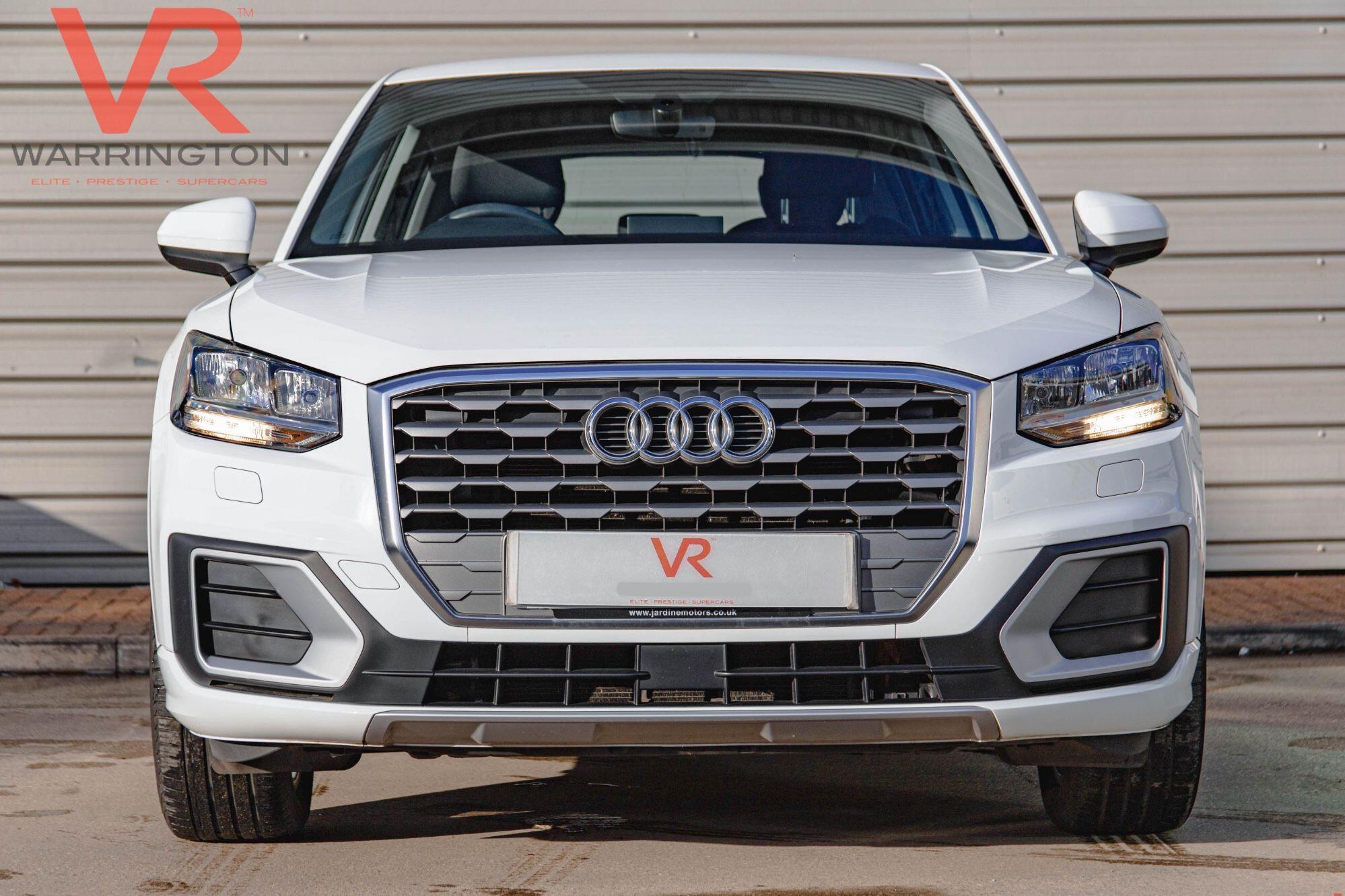Audi Q2 view 5