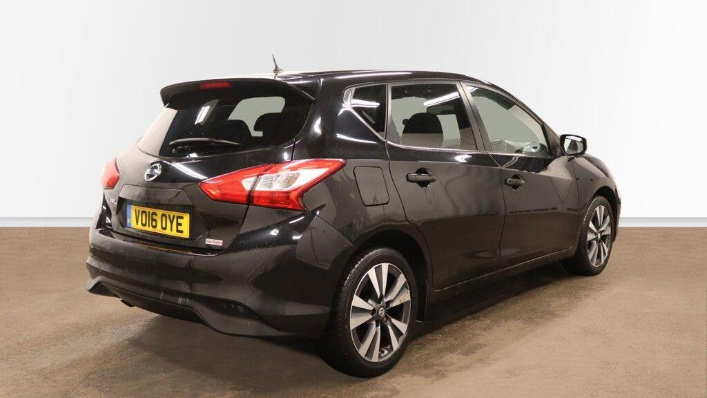 Nissan Pulsar view 4